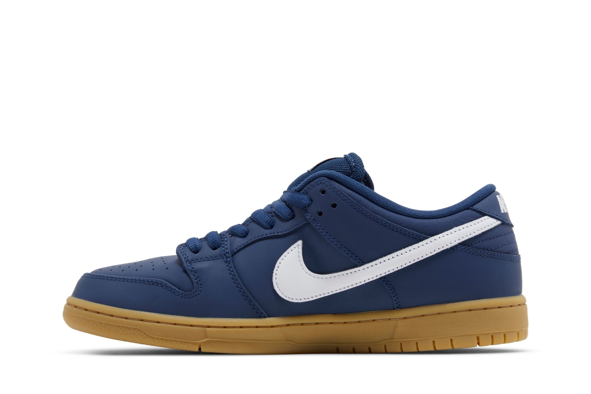 Dunk Low SB 'Navy Gum' - 3