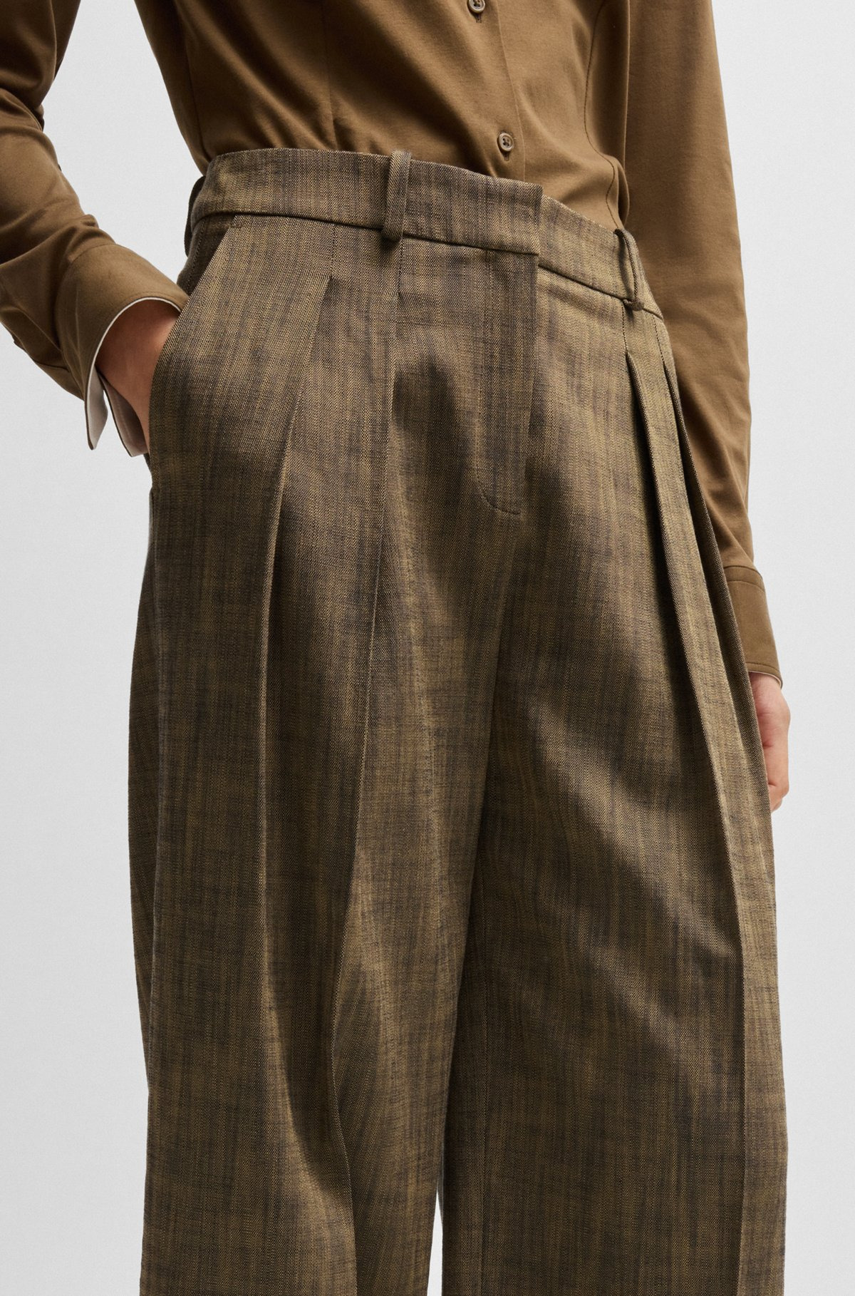 REGULAR-FIT TROUSERS WITH PLEATED FRONT - 5