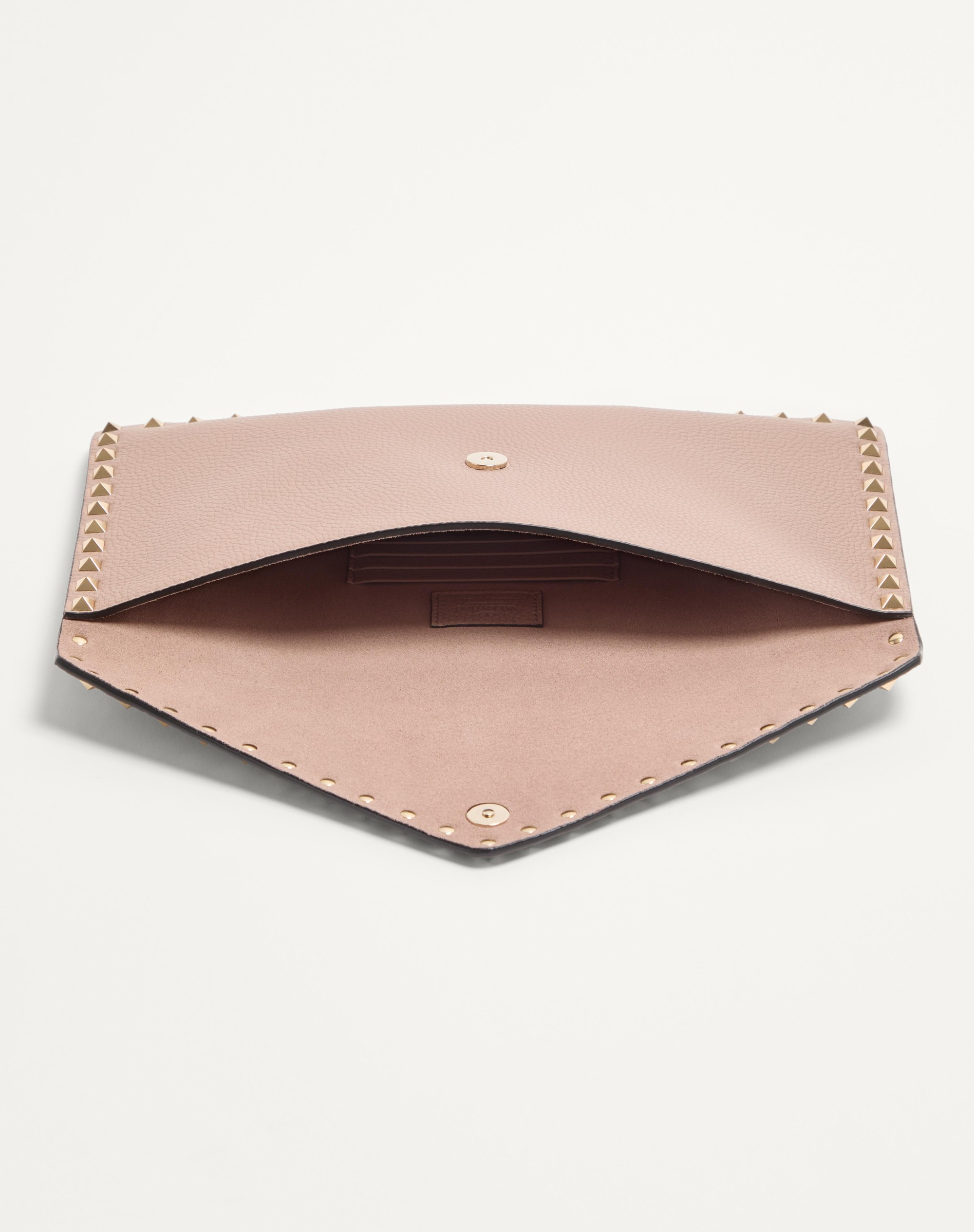 ROCKSTUD GRAINY CALFSKIN ENVELOPE POUCH - 5