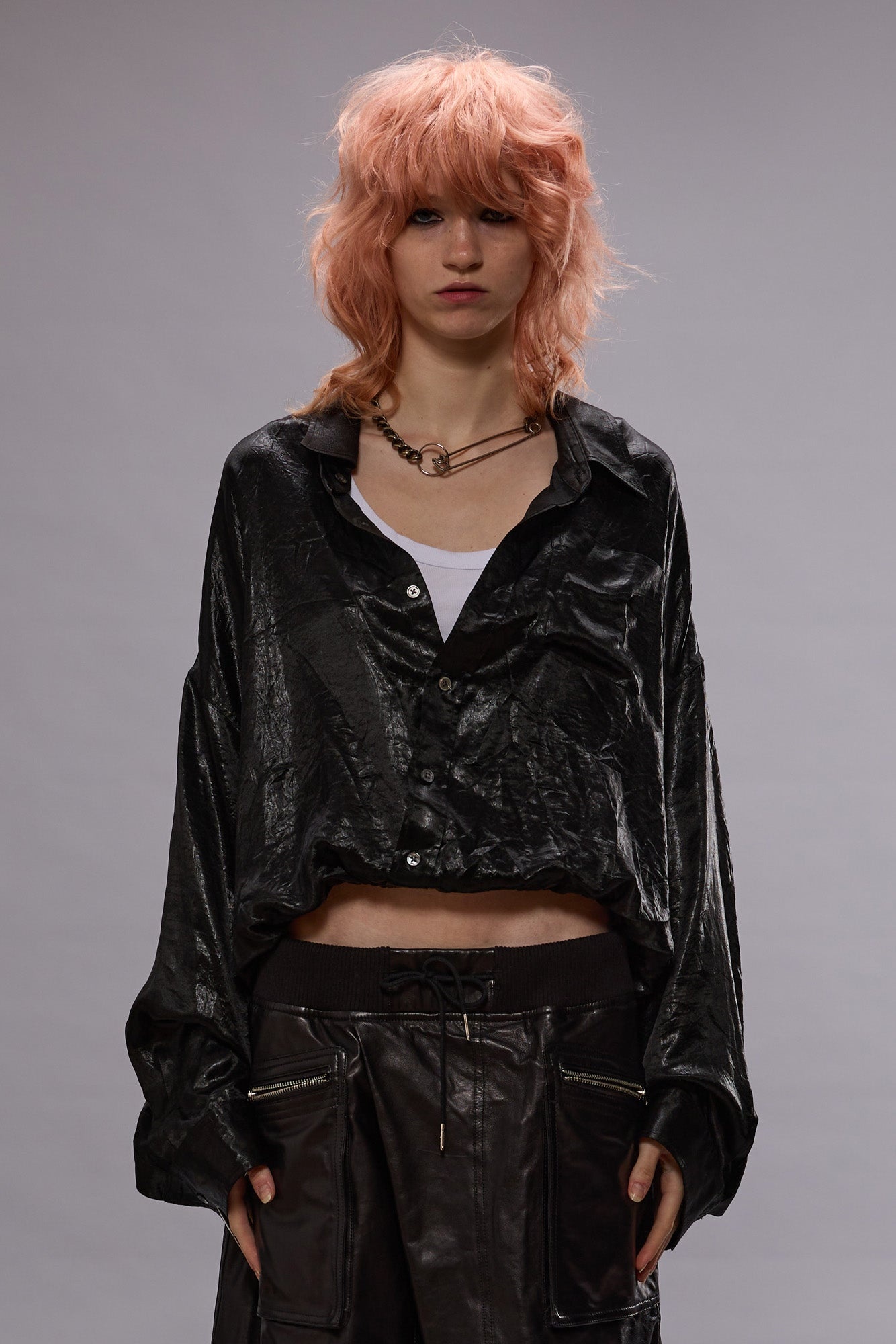 CROSSOVER BUBBLE SHIRT - BLACK - 2
