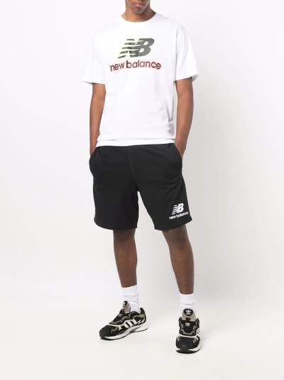 New Balance logo-print T-shirt outlook