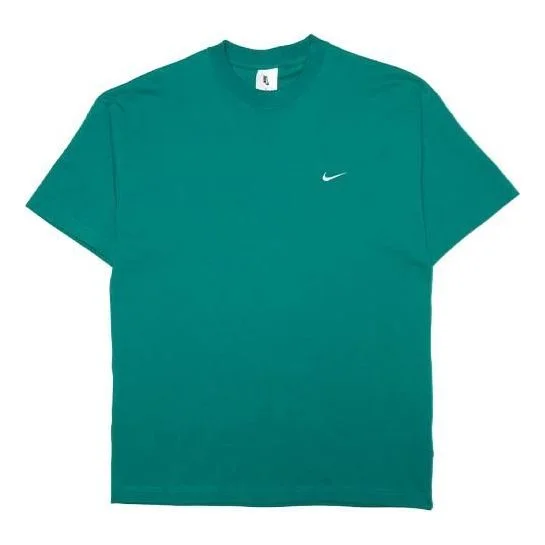 Nike Lab Solo Swoosh Basic Sports Short Sleeve Green DA0321-340 - 1