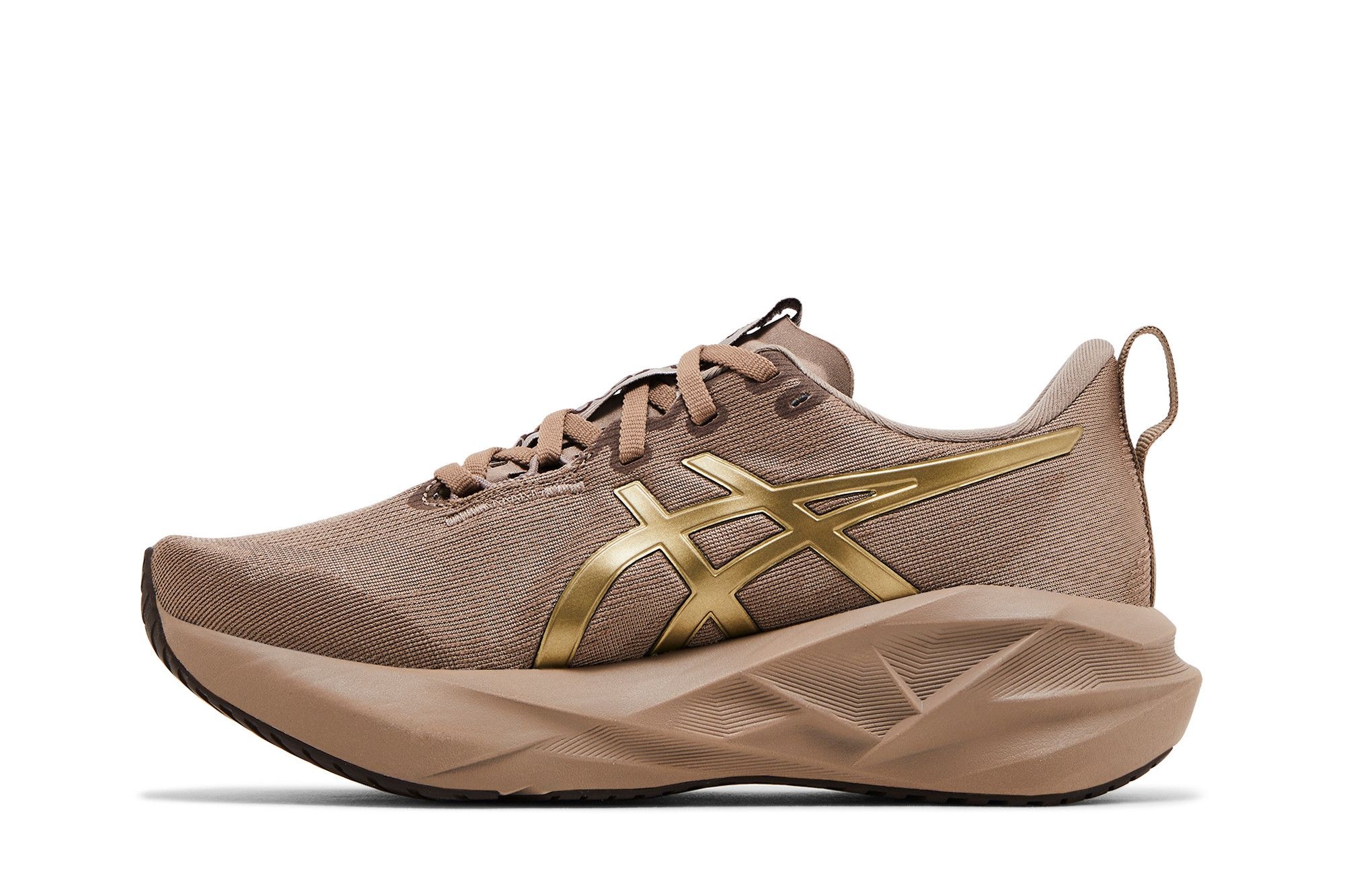 Wmns Novablast 5 'Luxe' - 3