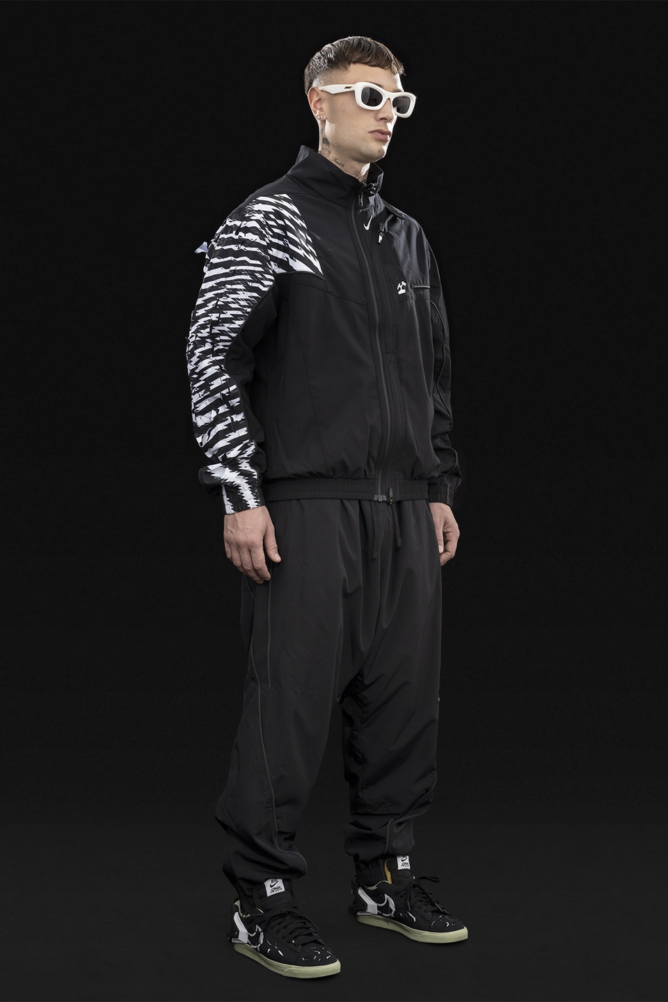 GGG-J2-011 Nike® Acronym® Track Jacket Woven Black/Black/White/Black - 3