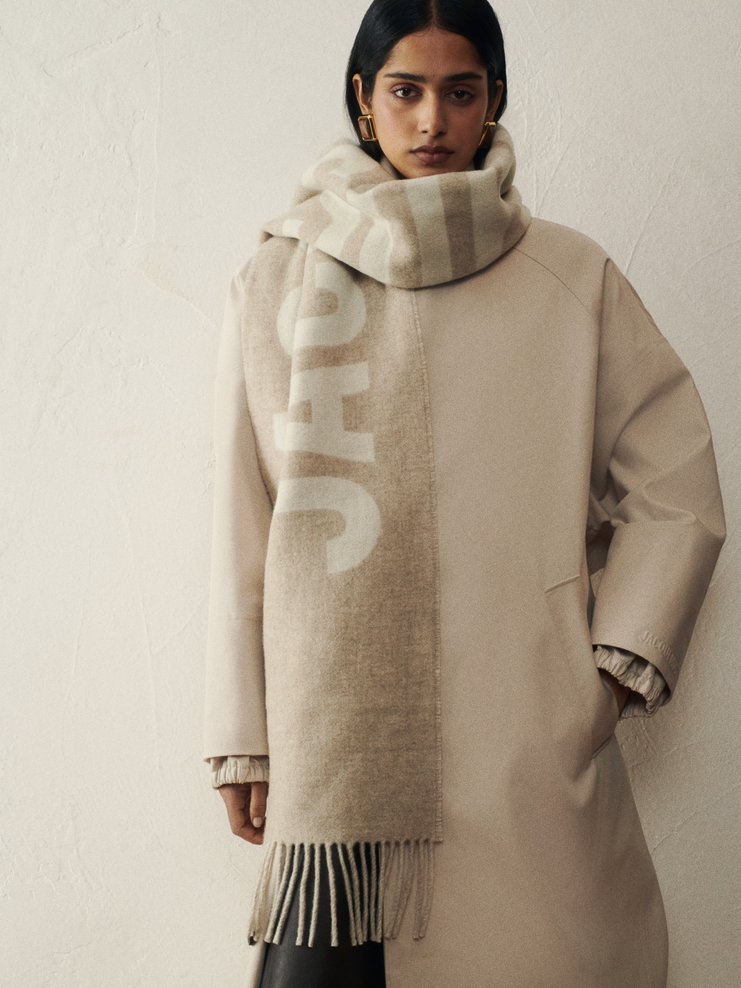 The Jacquemus scarf - 4