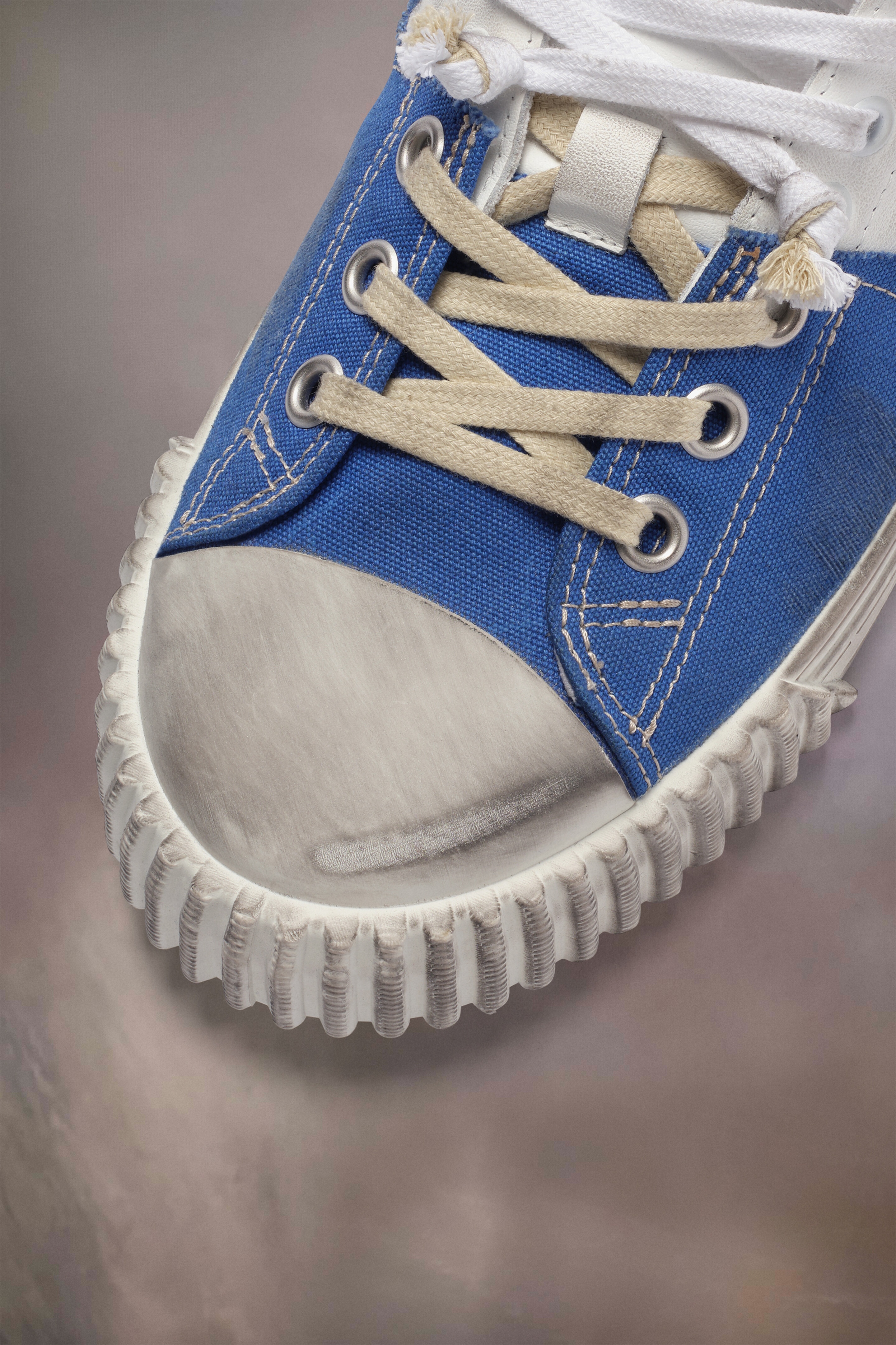 Maison Margiela New Evolution sneaker | REVERSIBLE
