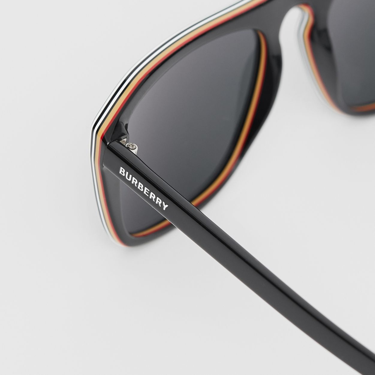 Icon Stripe Detail Square Frame Sunglasses - 7