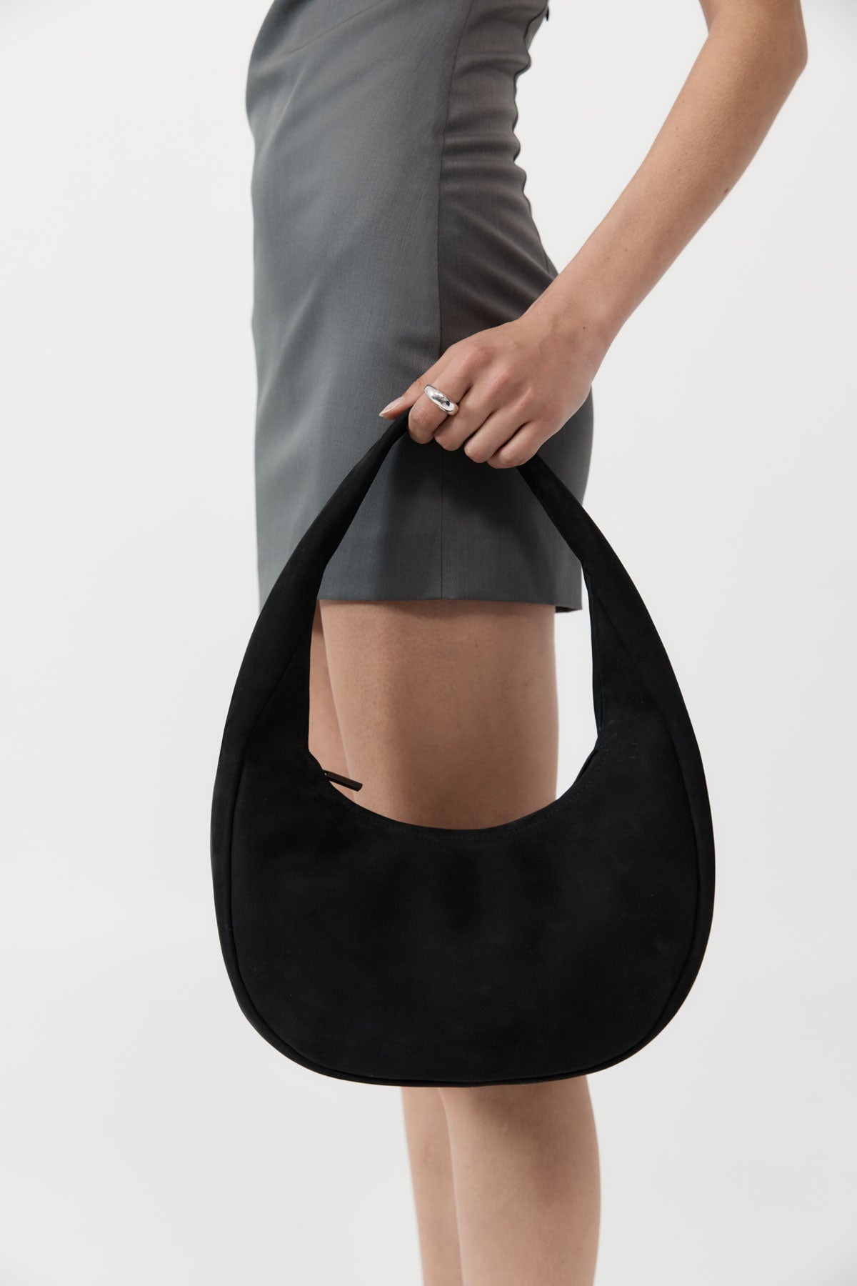 Oval Mini Bag - Black - 3