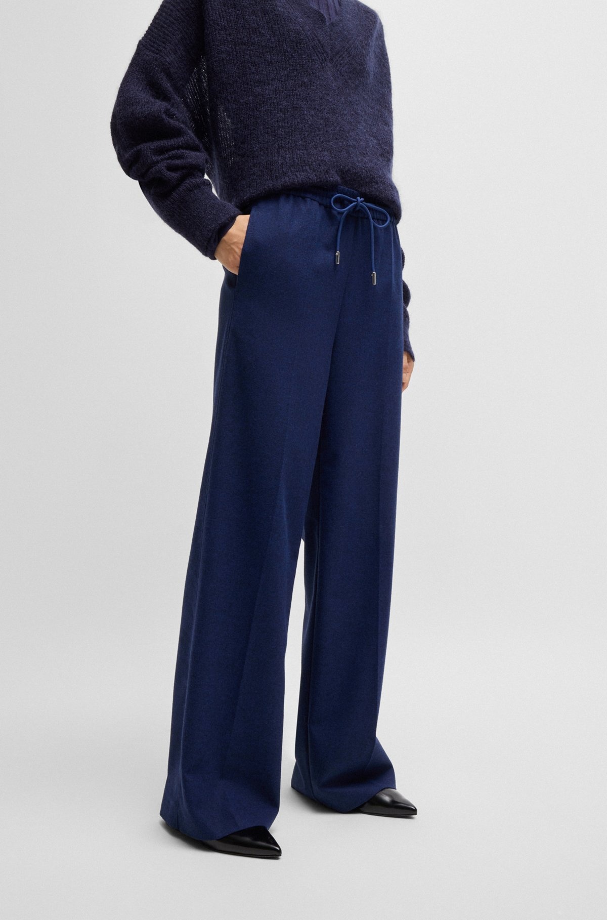 RELAXED-FIT TROUSERS WITH A WIDE LEG - 2
