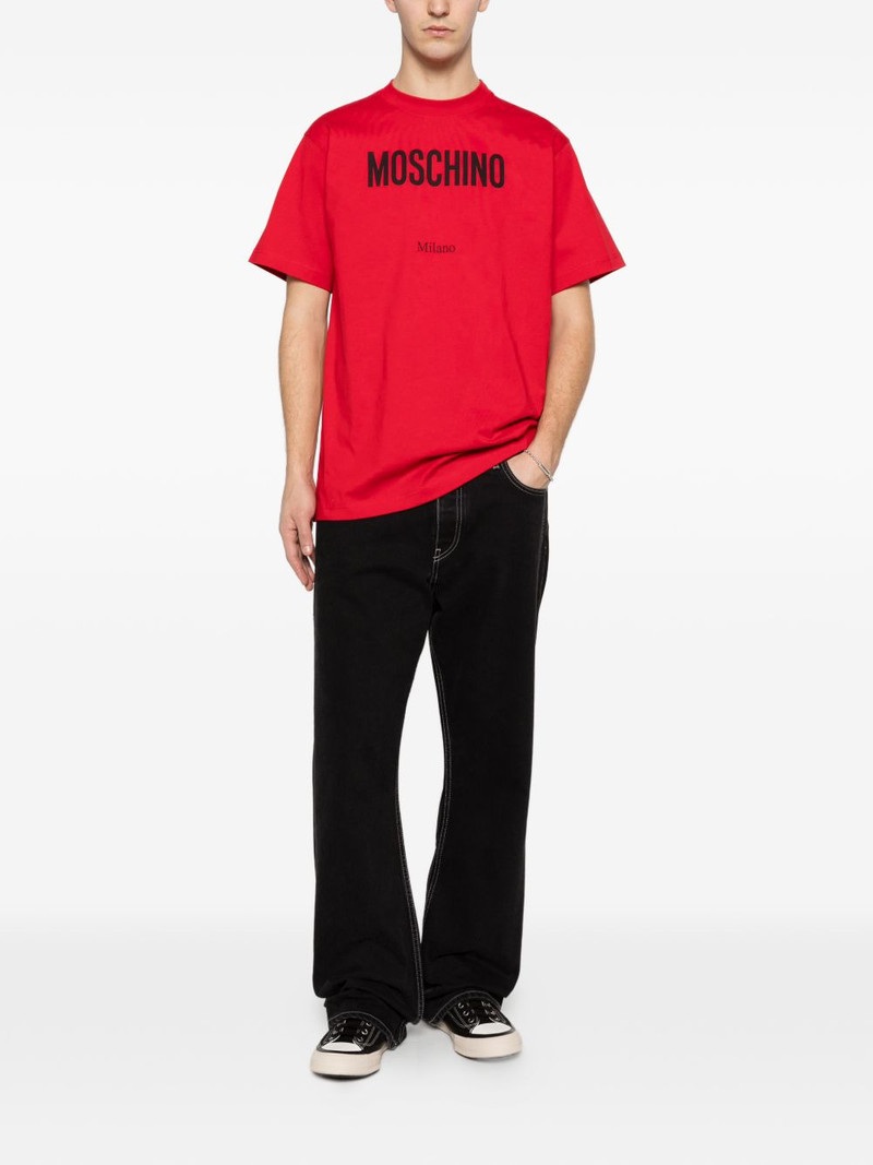 Moschino logo-print T-shirt outlook