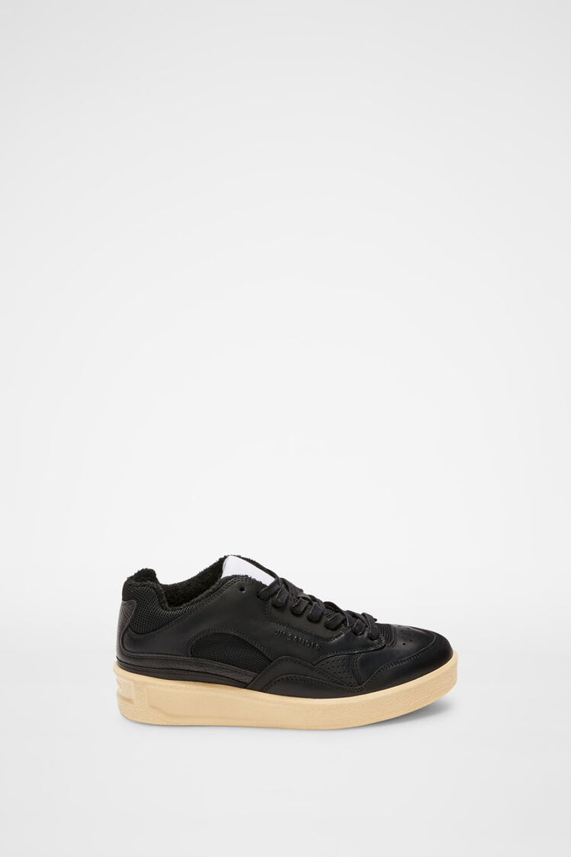 Low-top Sneakers 1