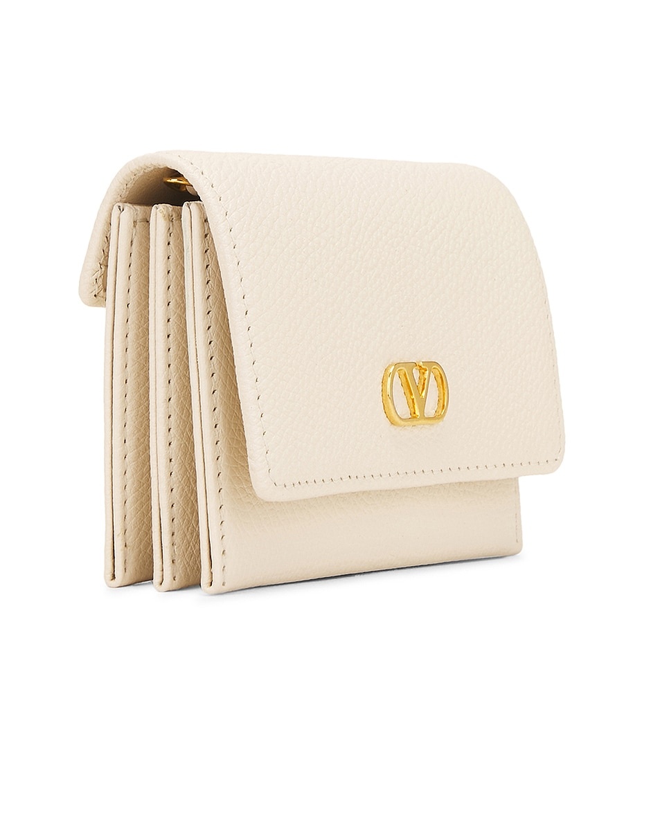 V Logo Signature Card Case - 4