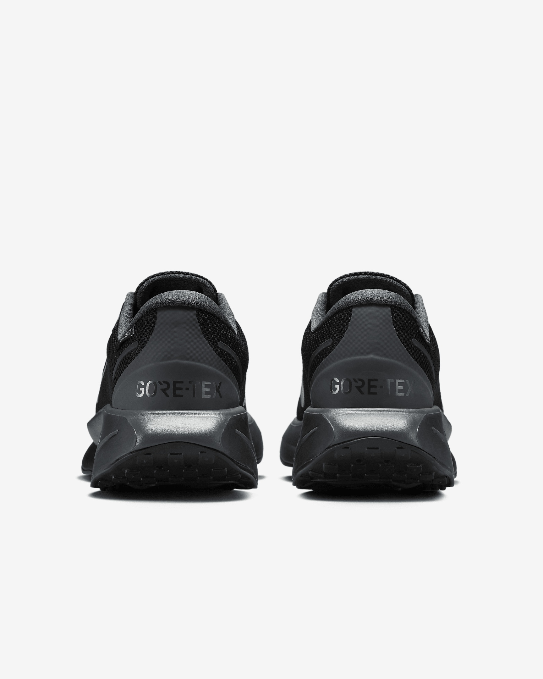 Nike Motiva GORE-TEX Women's Waterproof Walking Shoes - 6