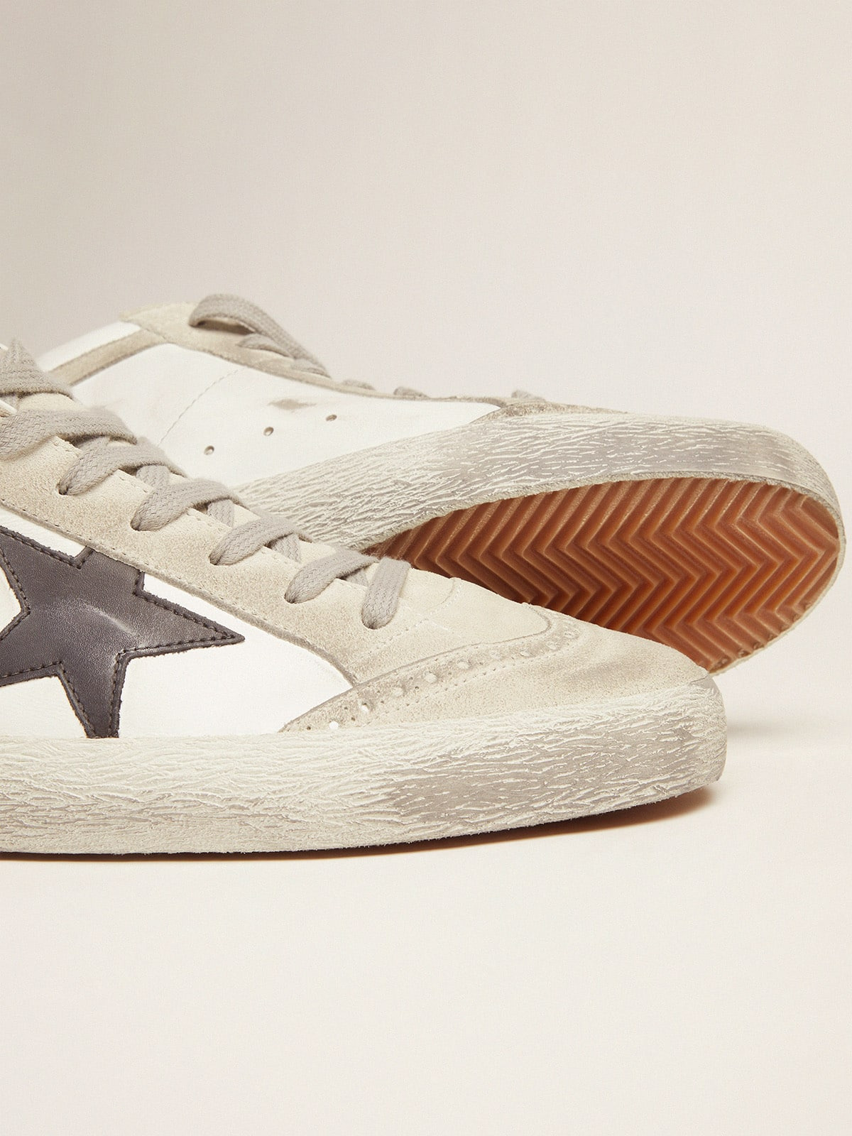 Men's Mid Star white with black star - 3