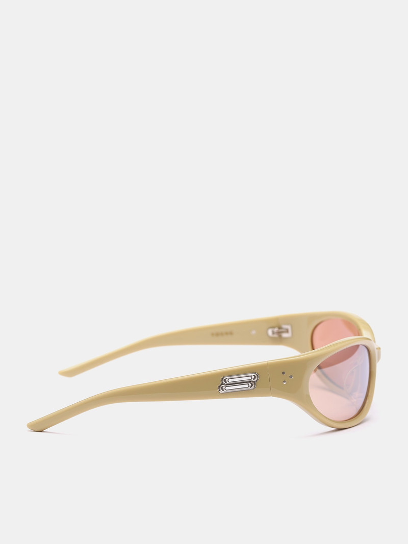 GENTLE MONSTER Young Y10 Sunglasses outlook