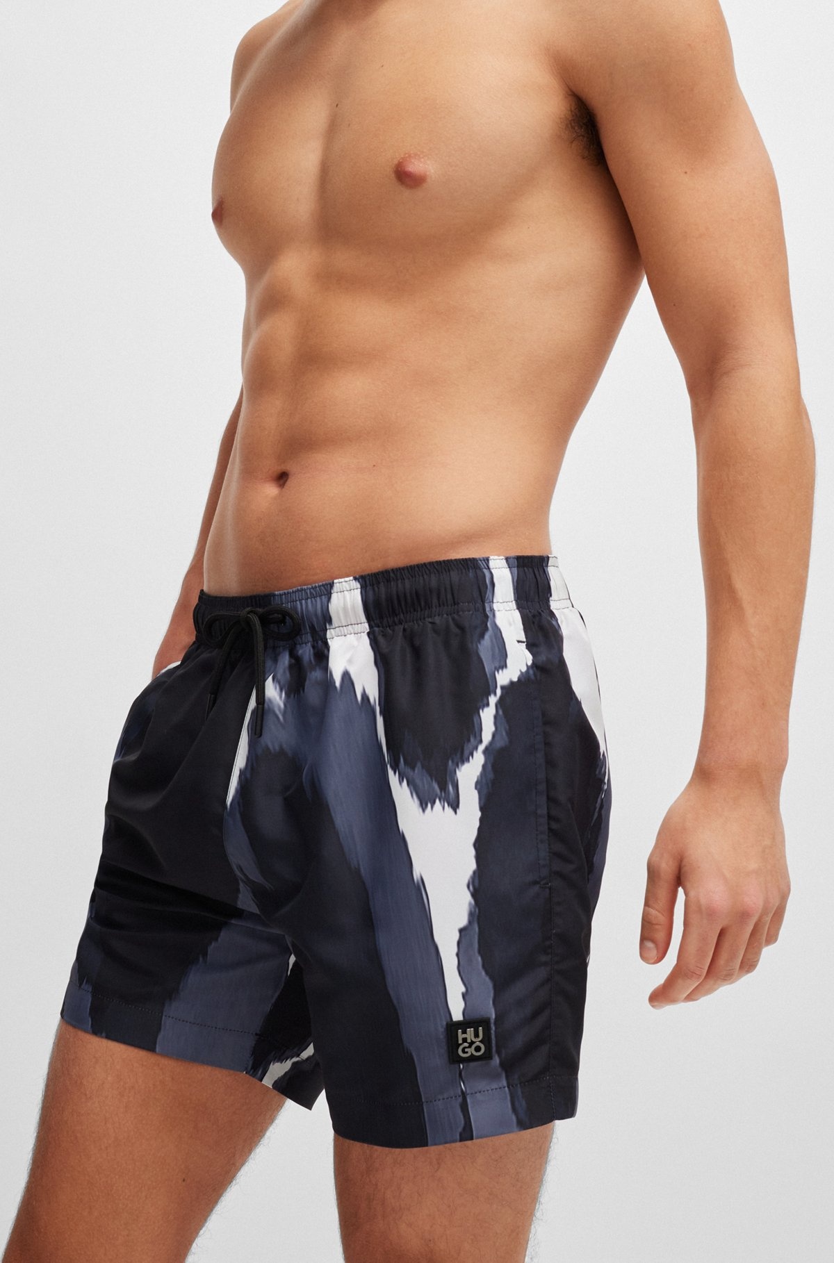 SEASONAL-PRINT QUICK-DRY SWIM SHORTS WITH METALLIC LOGO - 3