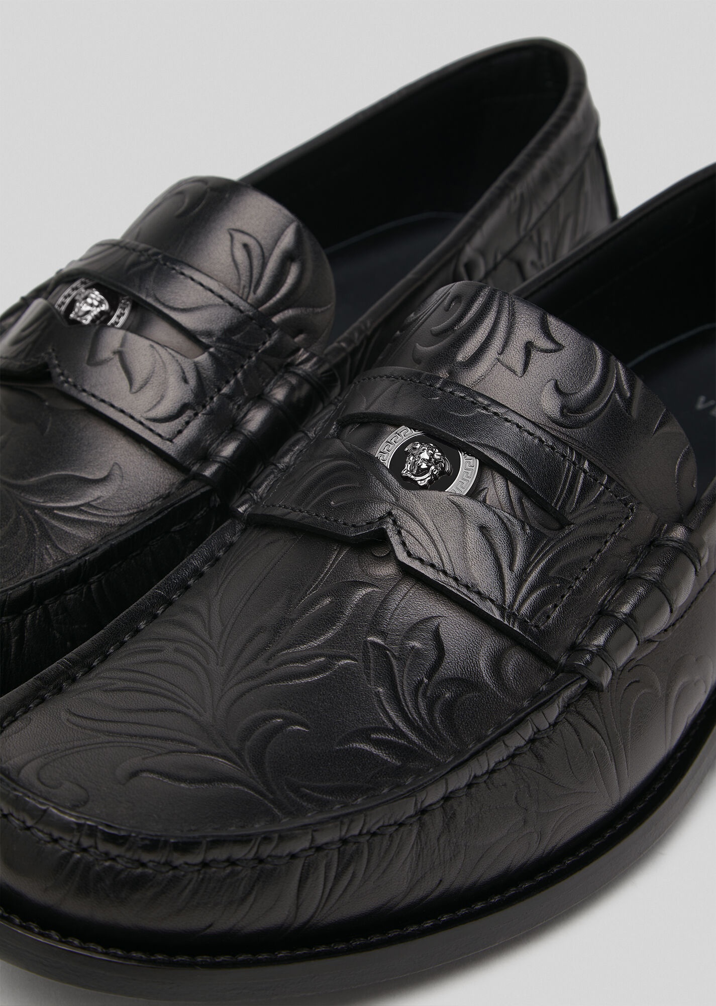 Embossed Barocco Leather Loafers - 2