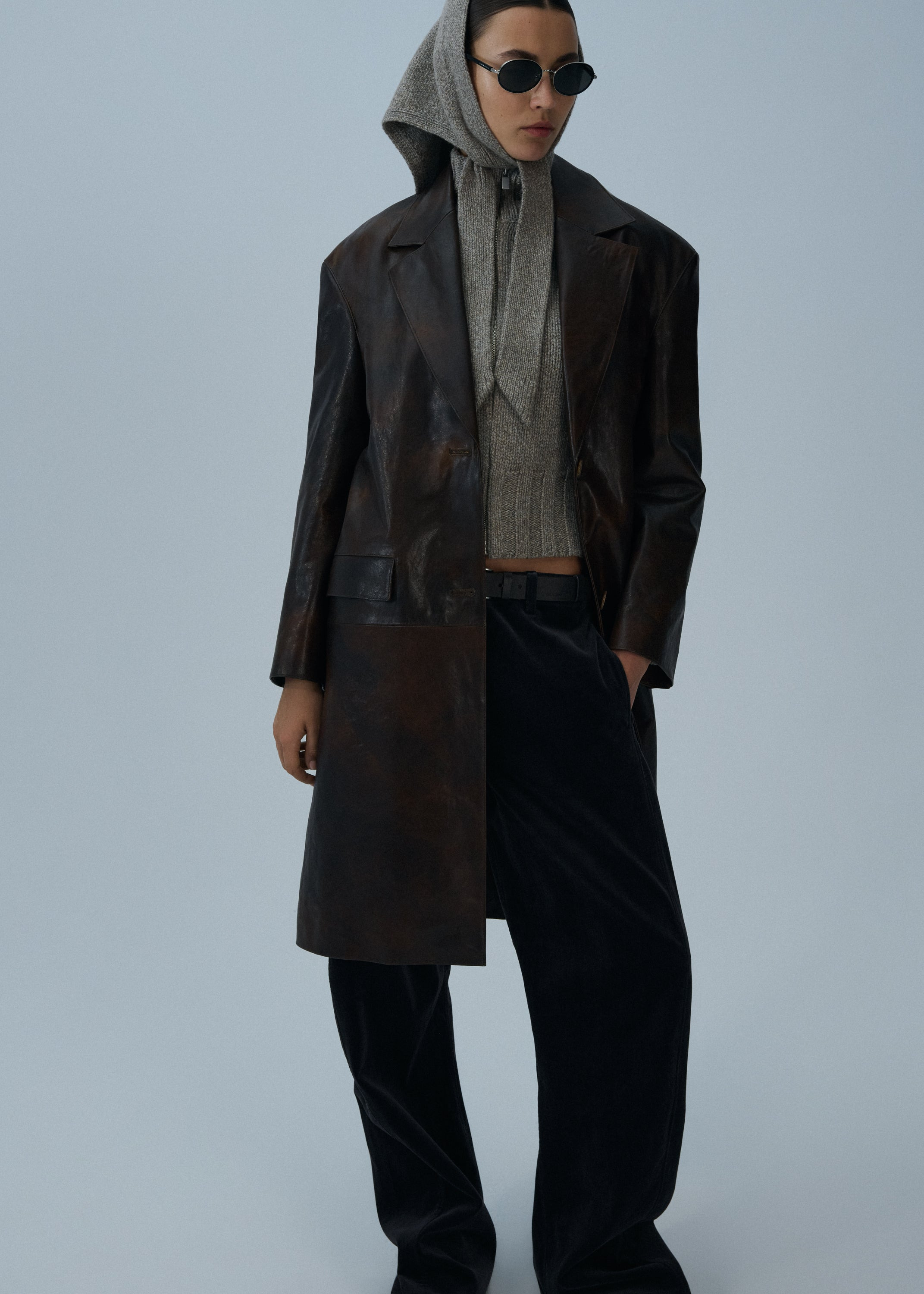 Single breasted leather car coat in brown - 3