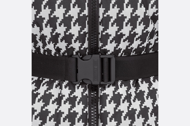 DiorAlps Puffer Jacket with Belt 7