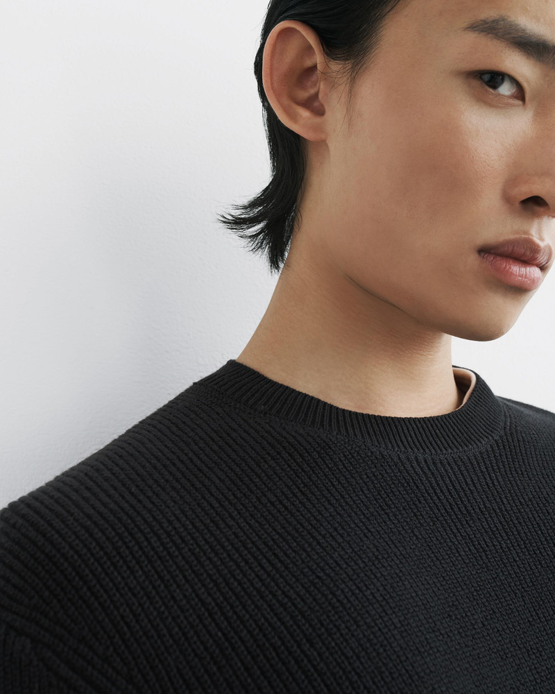 Dexter Organic Cotton Crew
Classic Fit Sweater 2