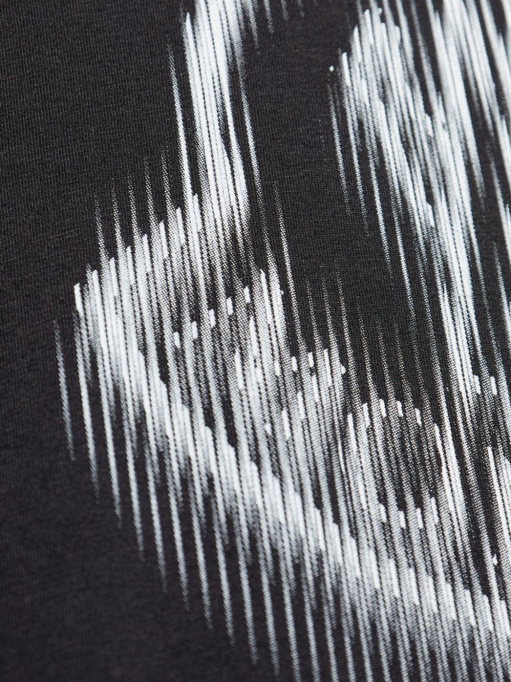 blurred-logo cotton T-shirt - 4