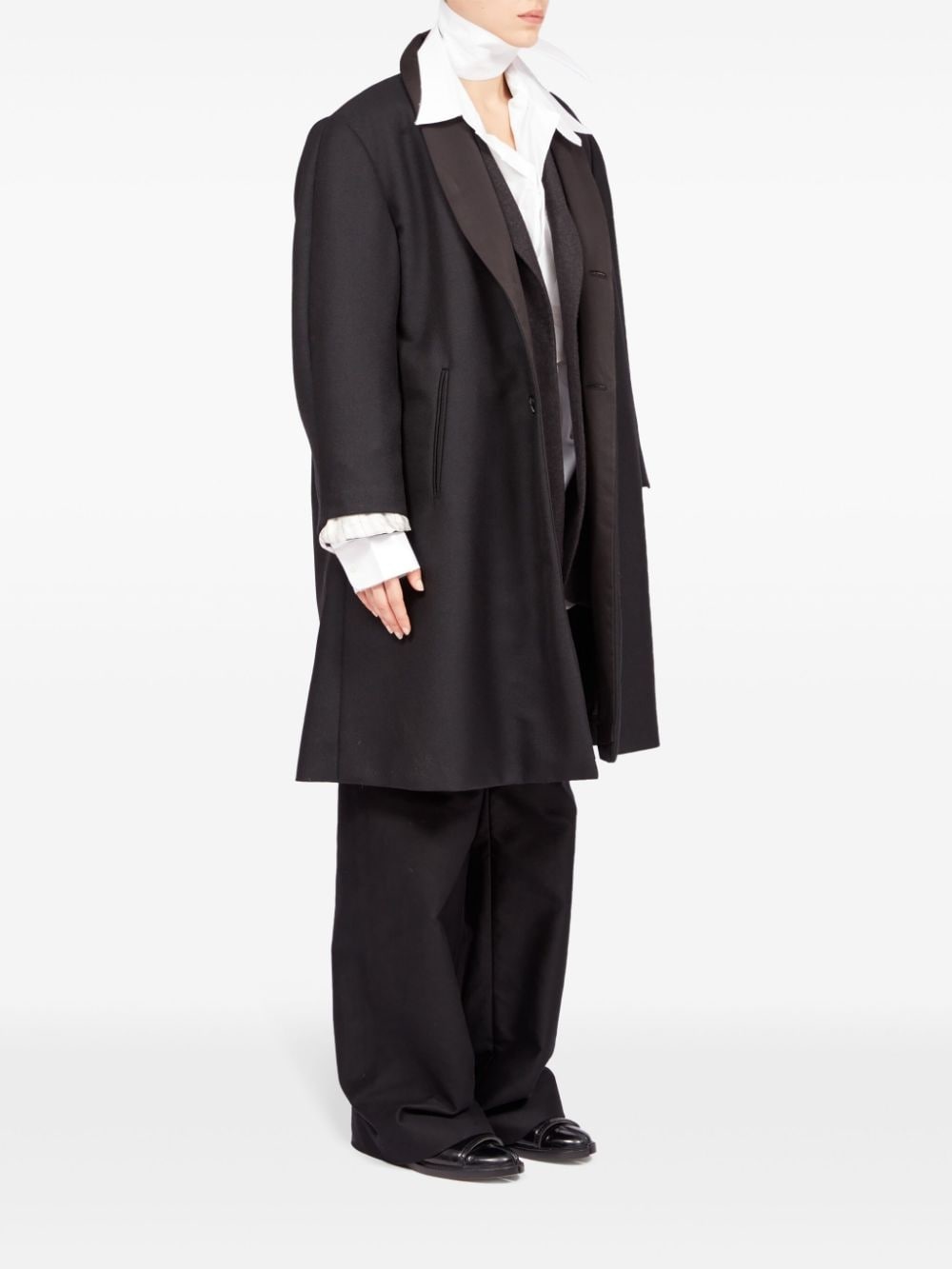 Anonymity of the lining coat - 3