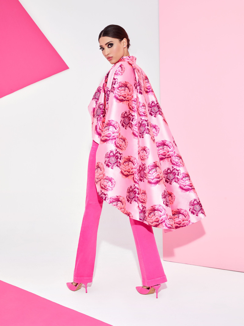 SUSANNE HIGH LOW COLLARED CAPE 7