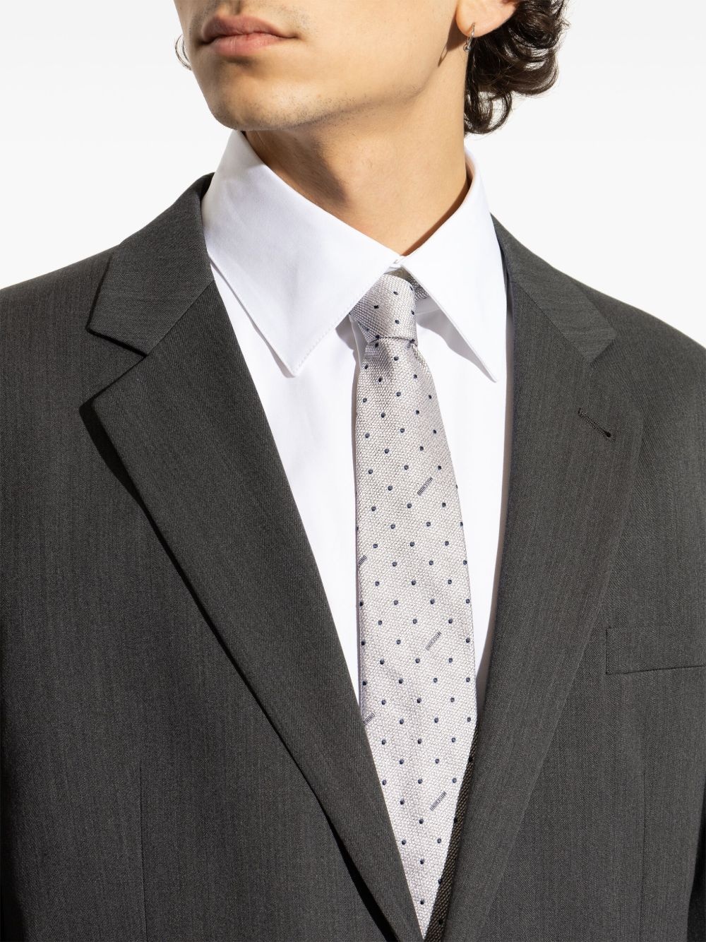 polka-dot tie - 4