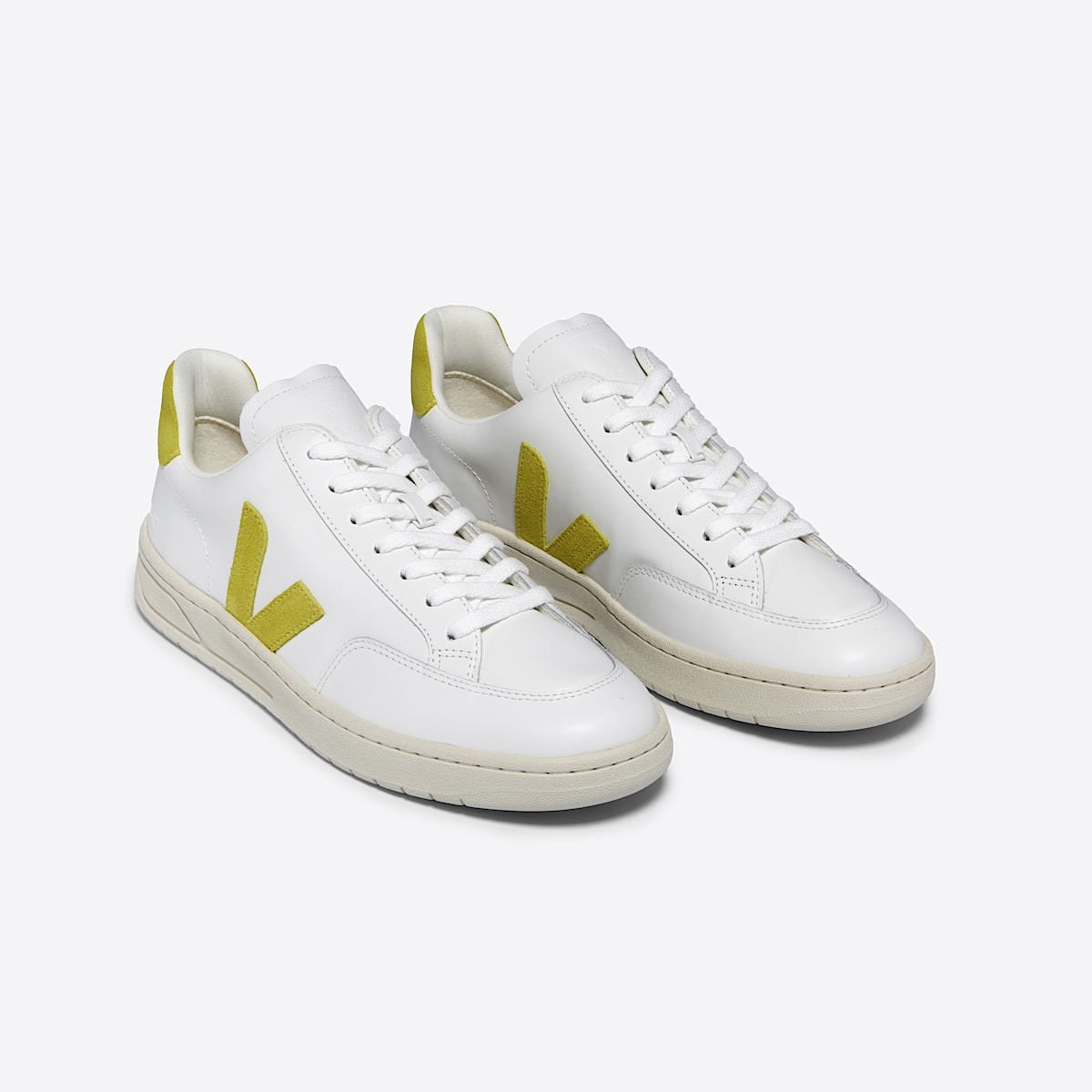 V-12 LEATHER WHITE LIQUOR - 2