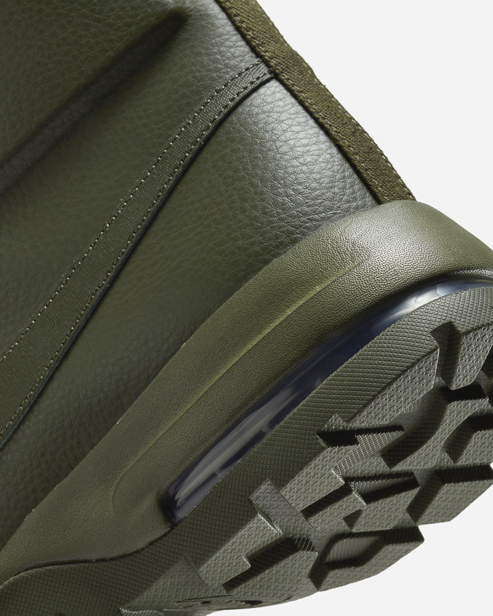 Nike Air Max Goaterra 2.0 Men's Boots - 8