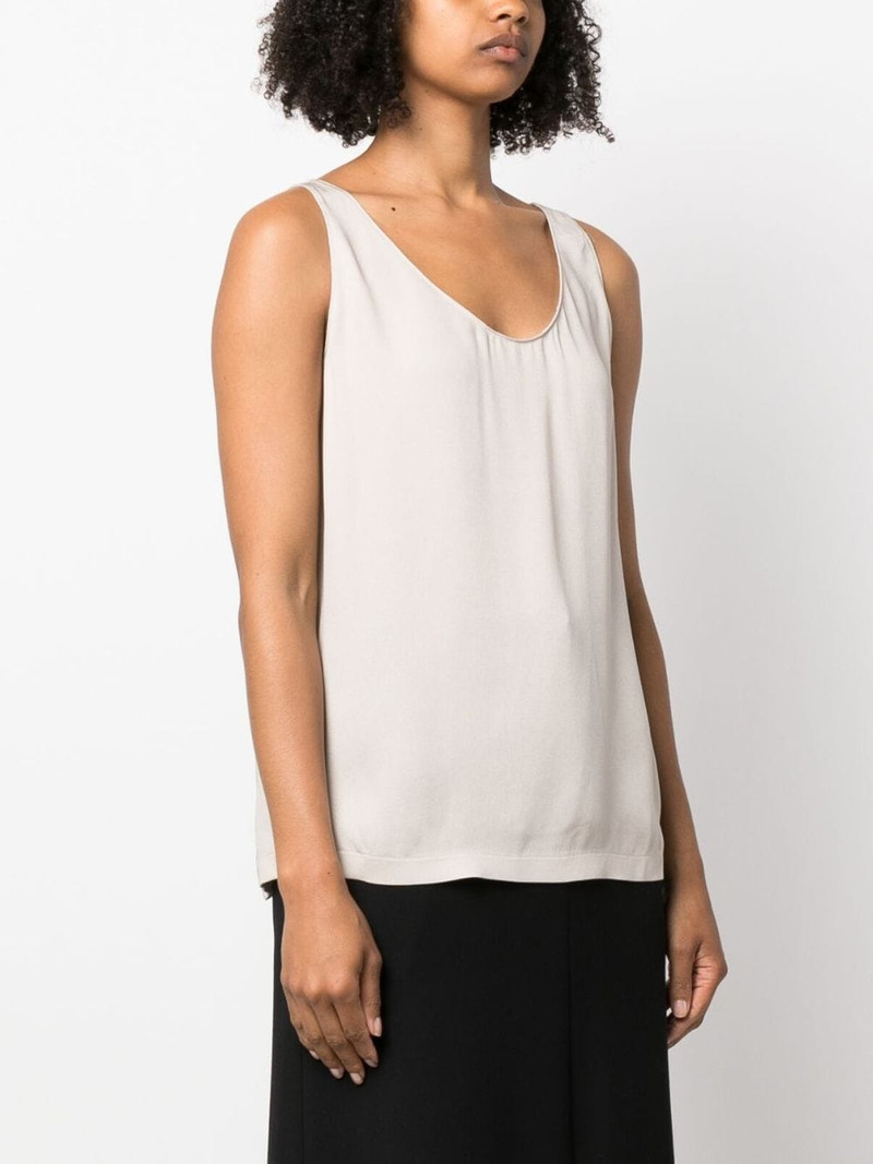 scoop-neck tank top 3