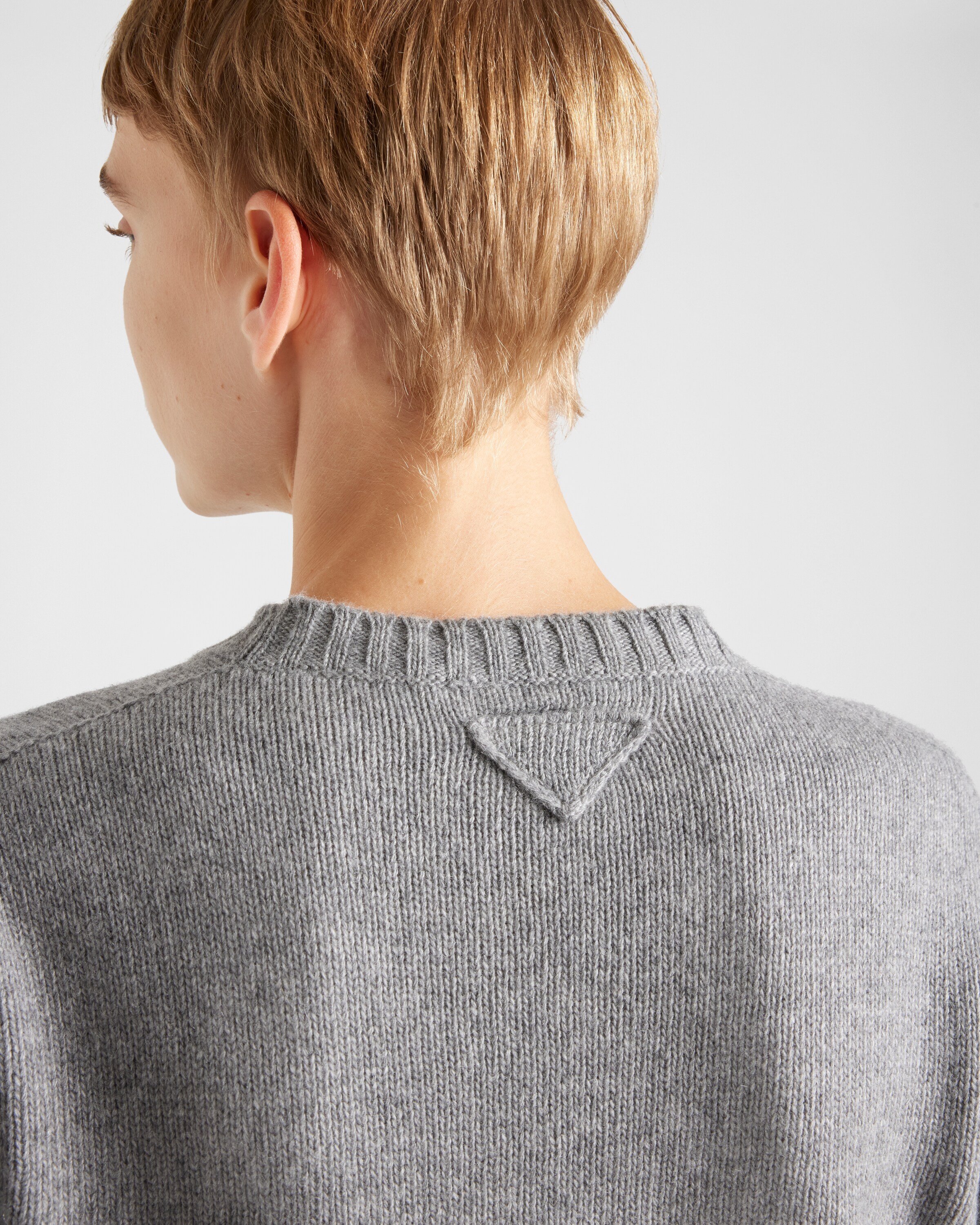 Ribbed knit cashmere sweater - 4