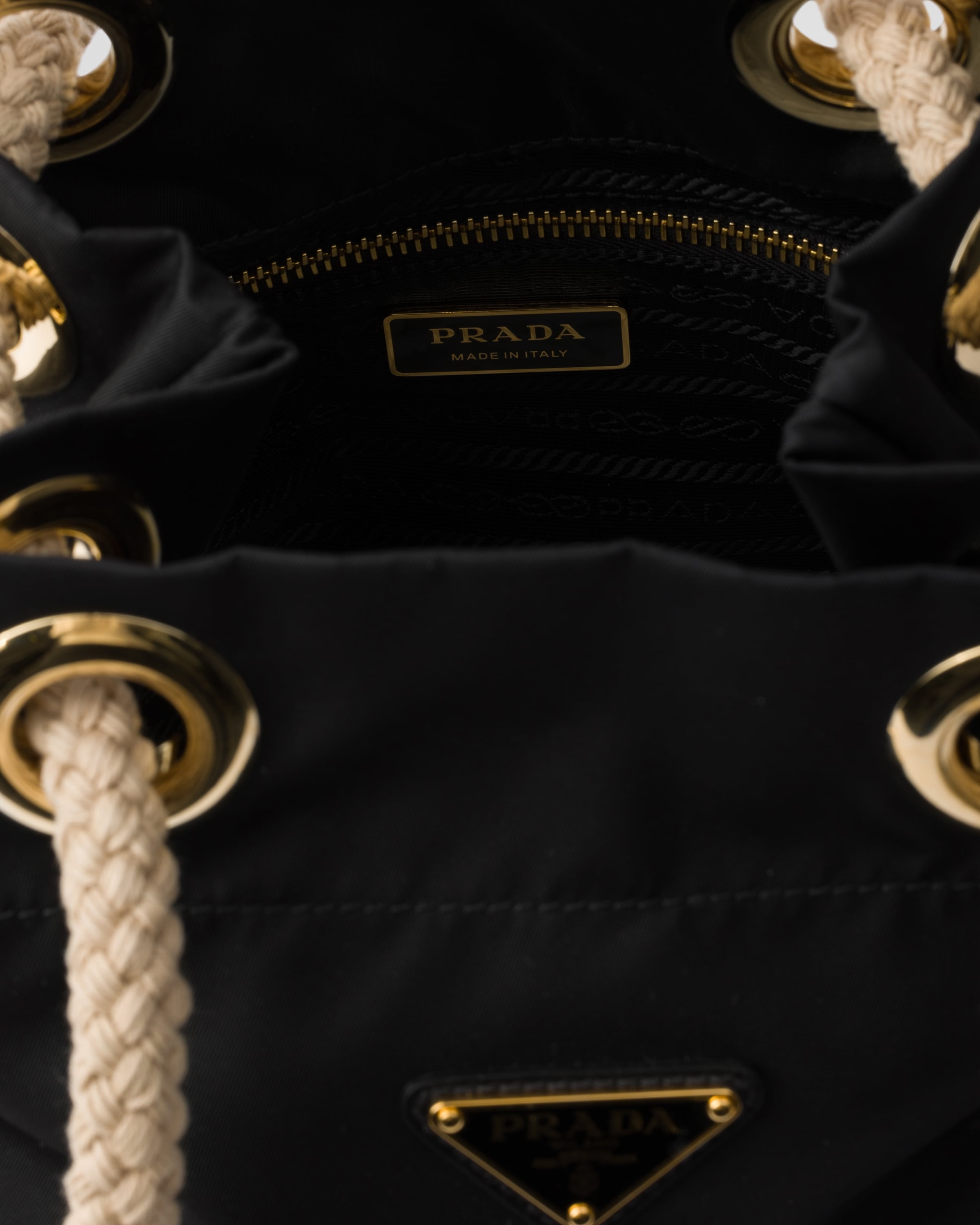 Prada Mariner Re-Nylon small bucket bag - 4