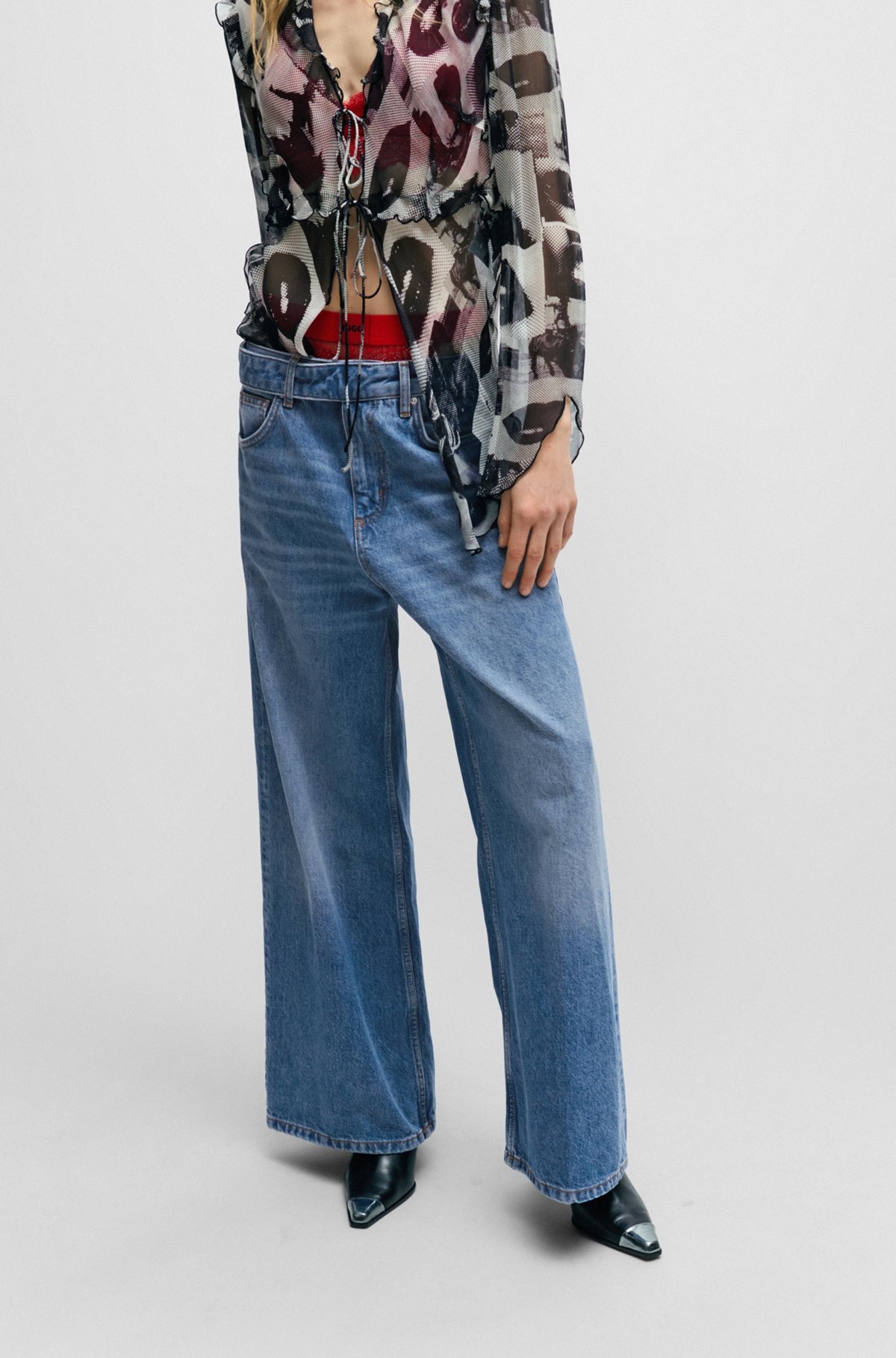 OVERSIZE-FIT WIDE-LEG JEANS IN MID-BLUE DENIM - 2