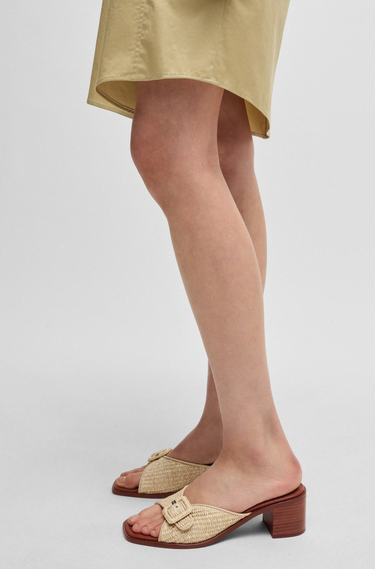 RAFFIA MULES WITH LEATHER TRIMS - 4
