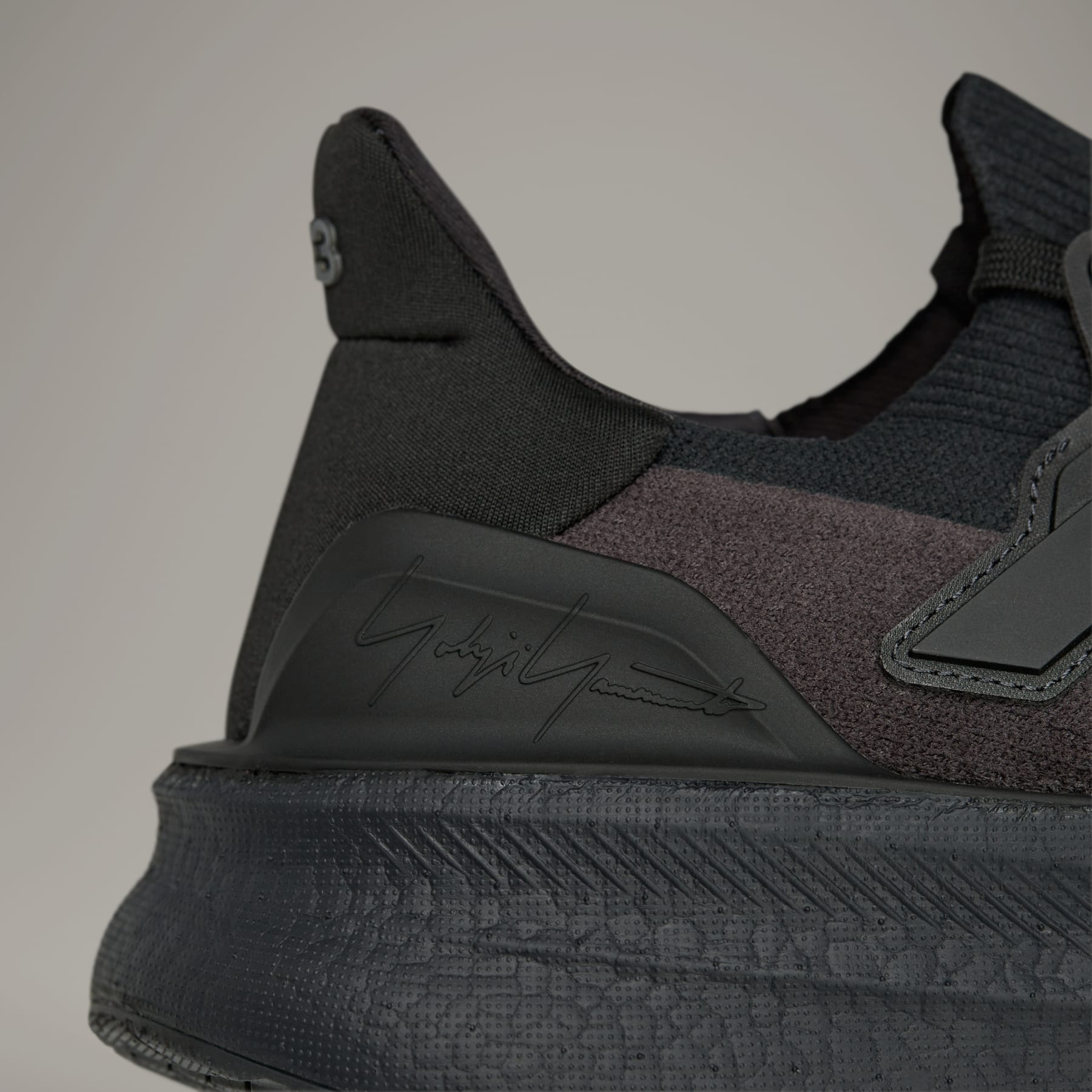 Y-3 Ultraboost 5 - 9