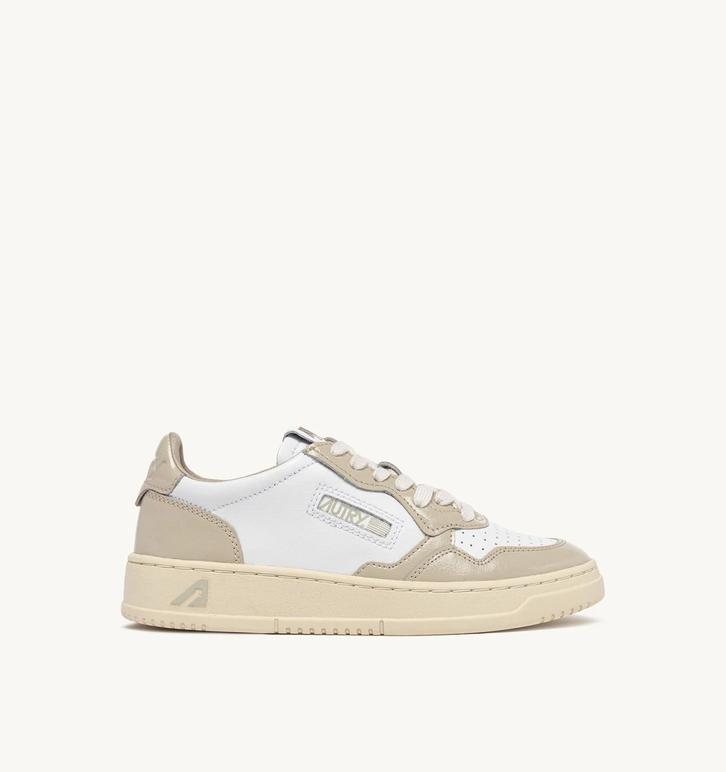 MEDALIST LOW SNEAKERS IN WHITE AND TIDAL FOAM LEATHER - 1
