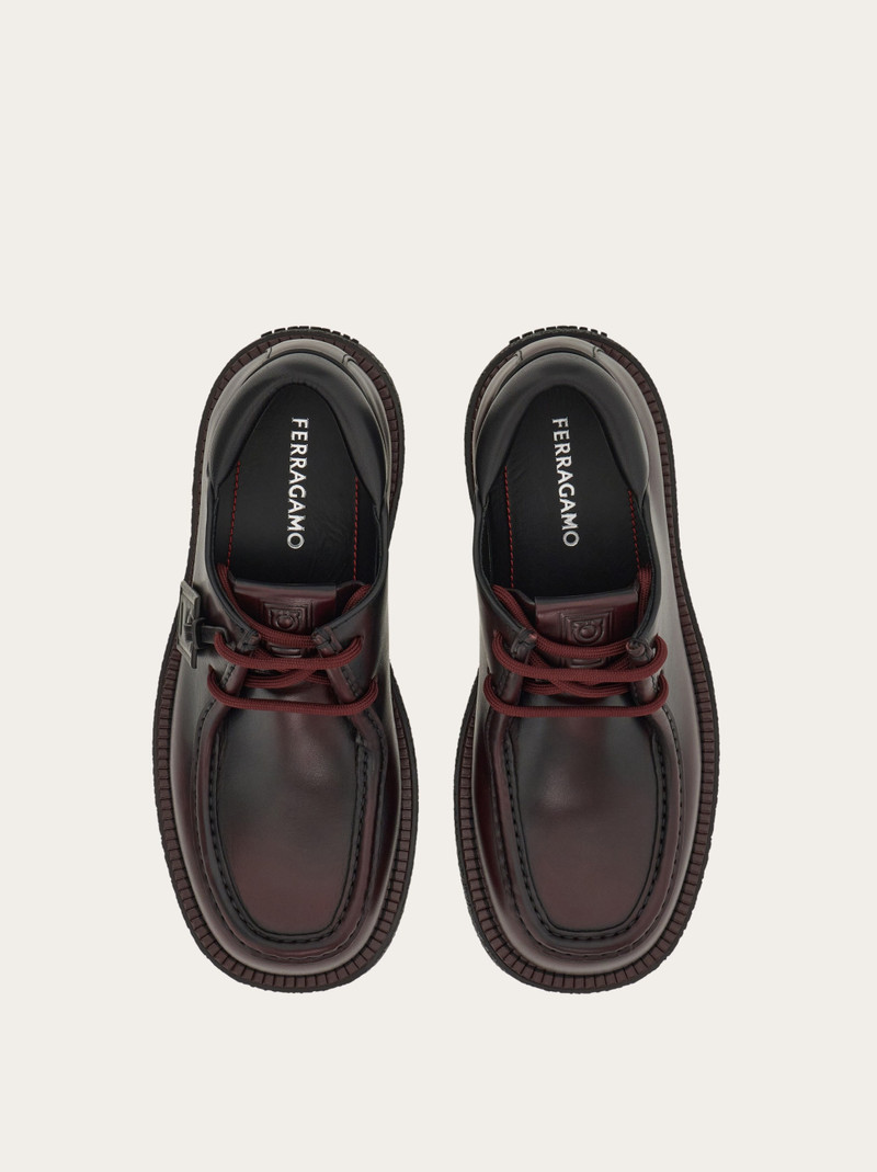 FERRAGAMO Lace up derby outlook