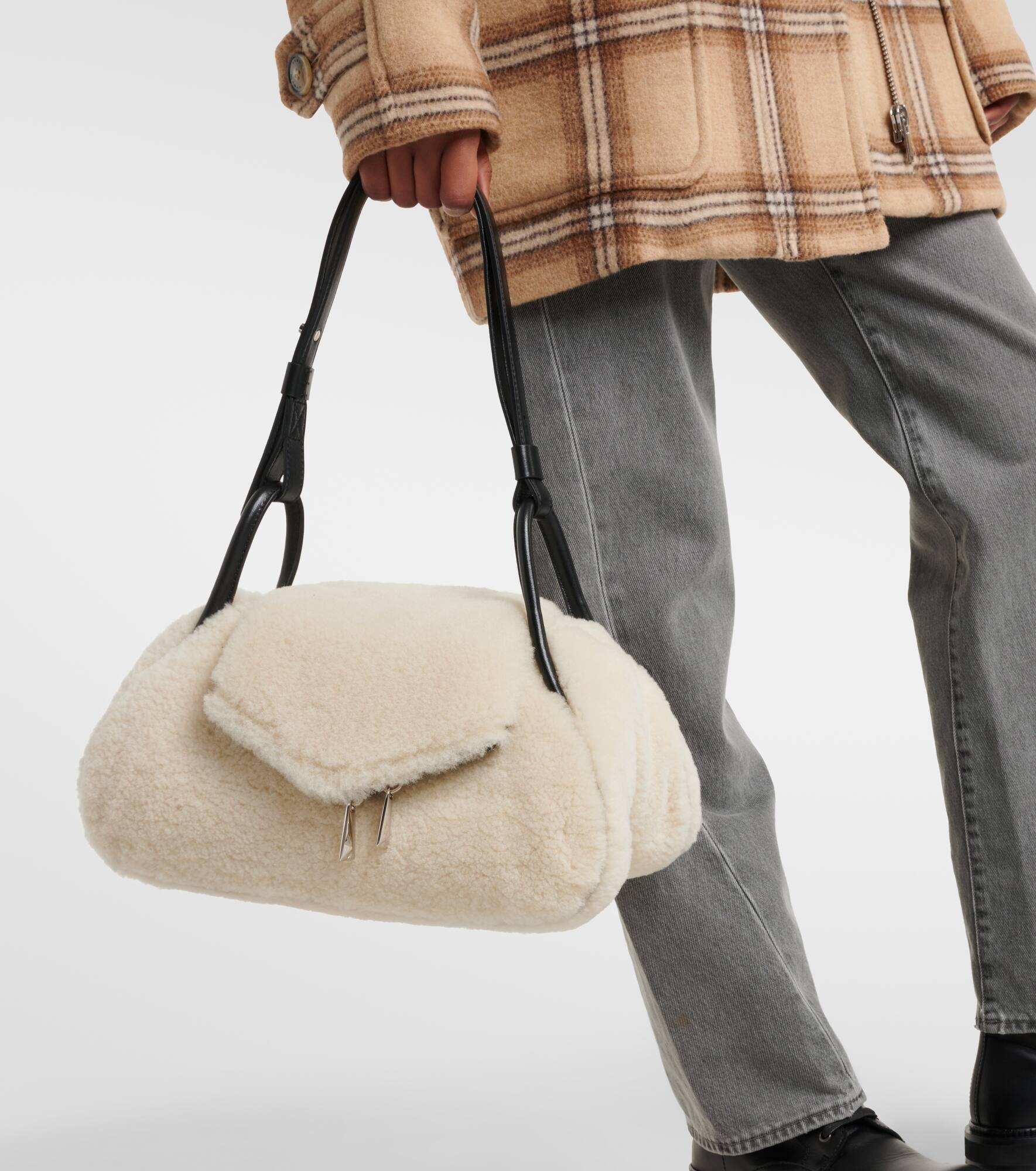Gemini Small shearling shoulder bag - 6