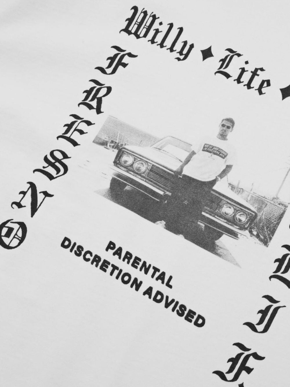 GRAPHIC-PRINT T-SHIRT - 4