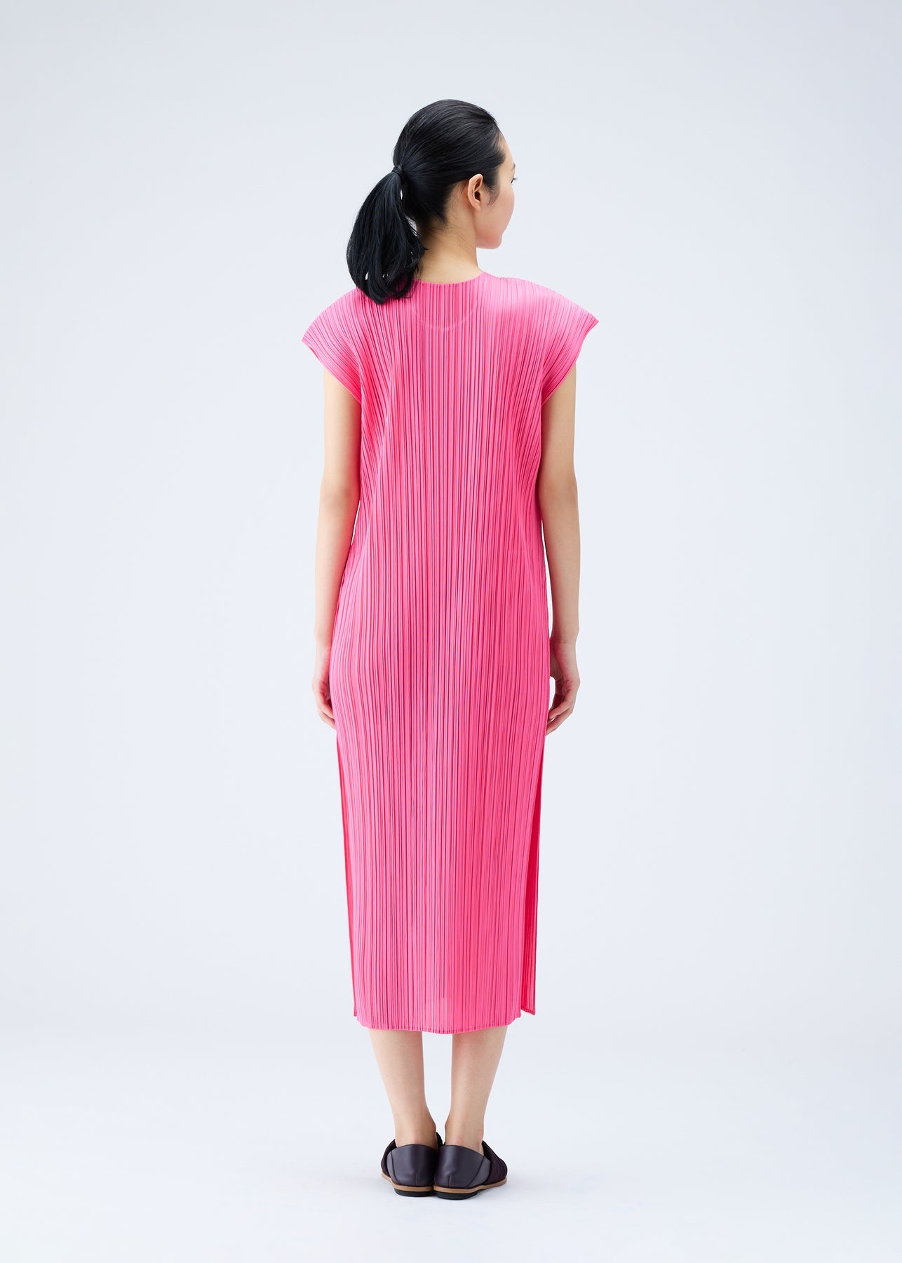 Pleats Please Issey Miyake MONTHLY COLORS : JULY DRESS | REVERSIBLE