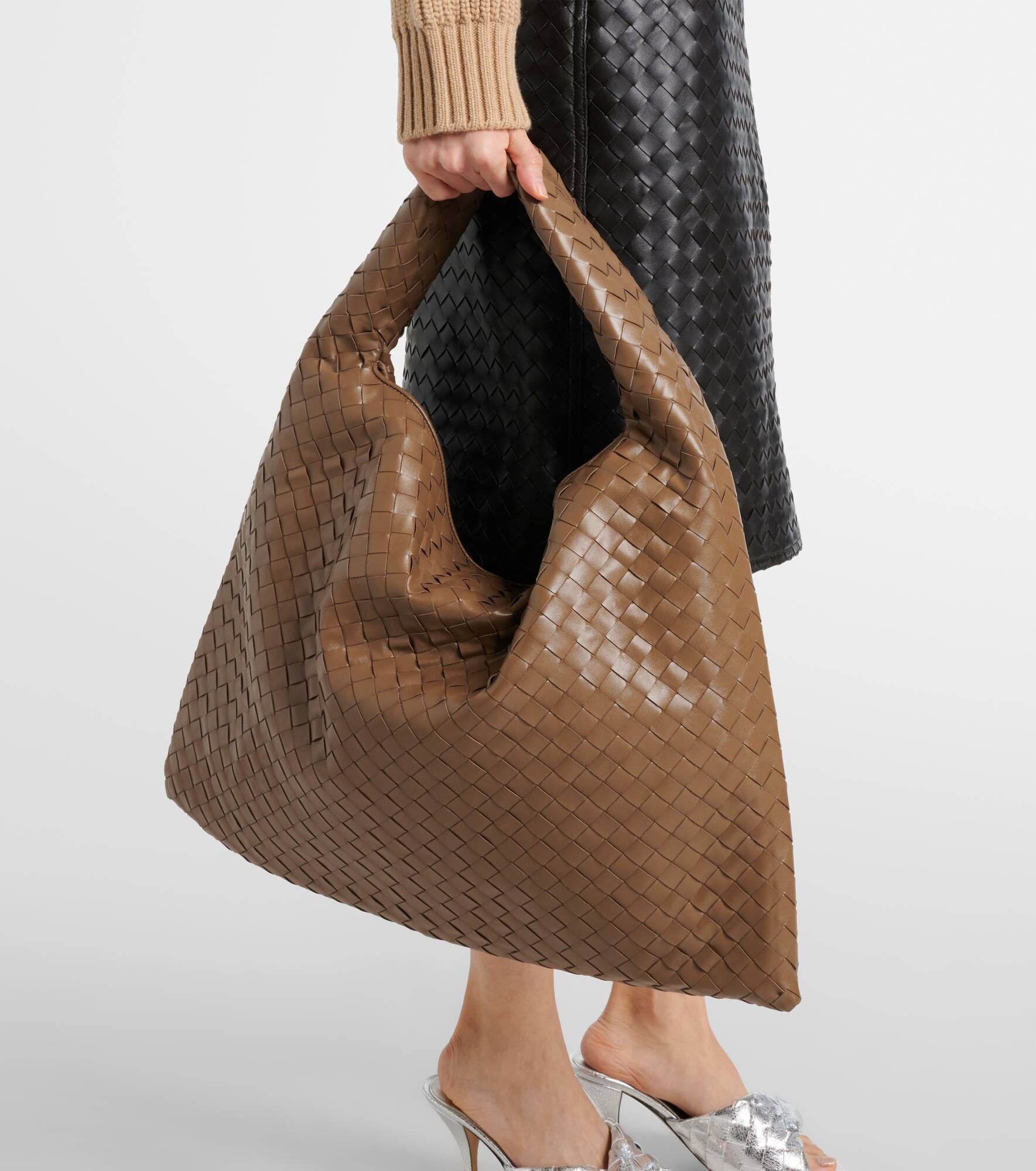Hop Large Intrecciato leather shoulder bag - 2