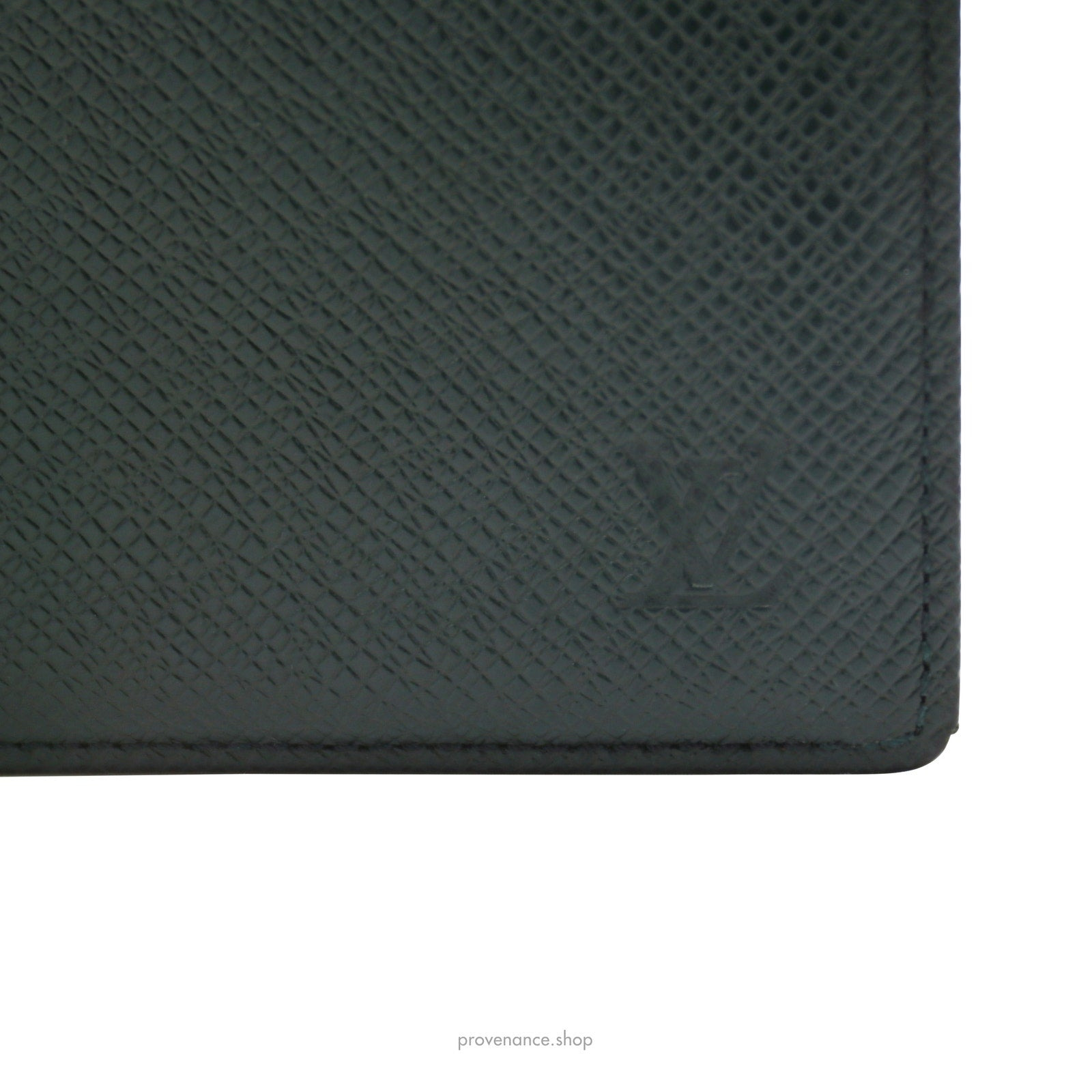 Louis Vuitton ID Bifold Wallet - Epicea Green Taiga Leather - 6