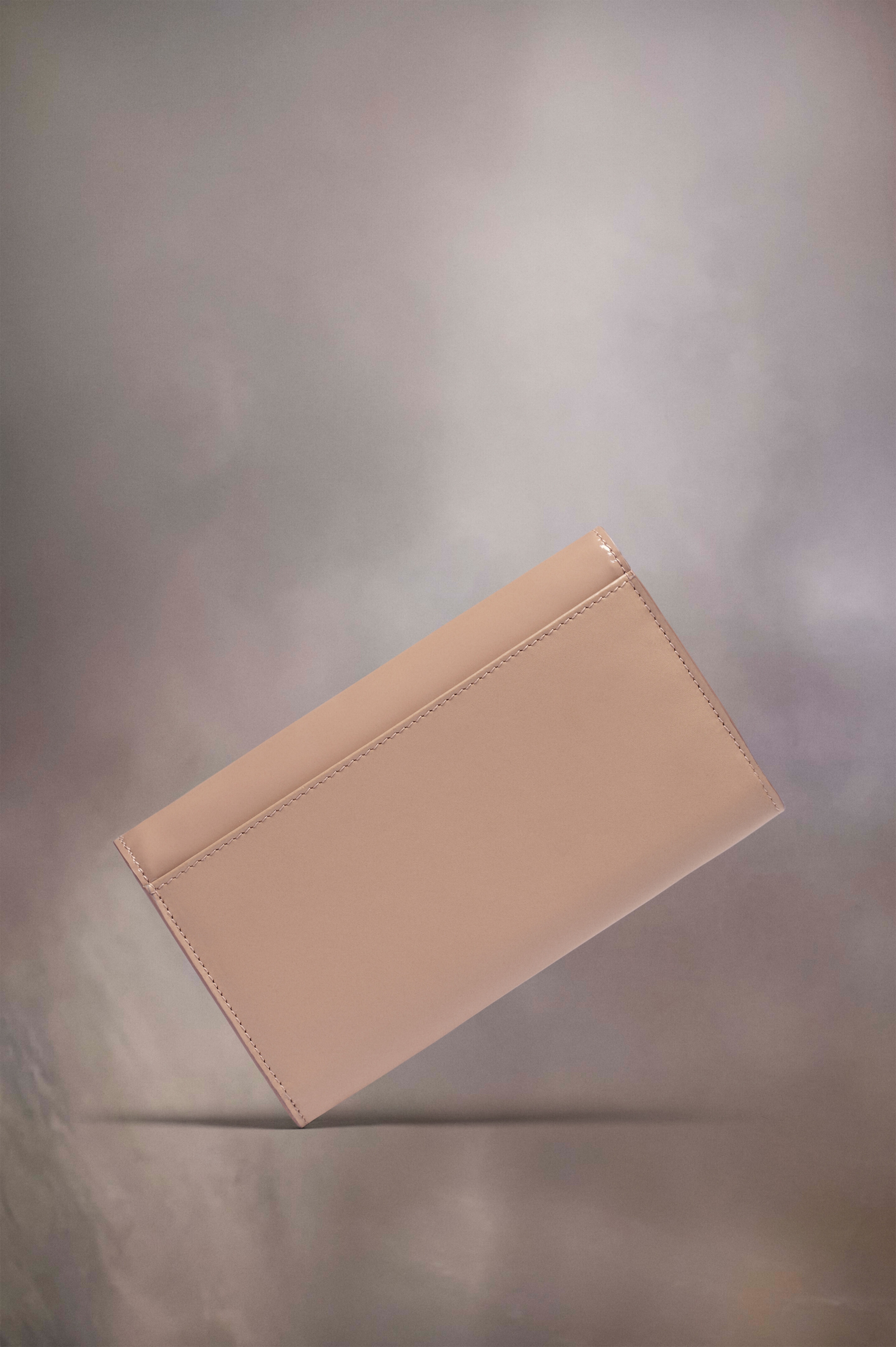 Four stitches chain wallet - 3