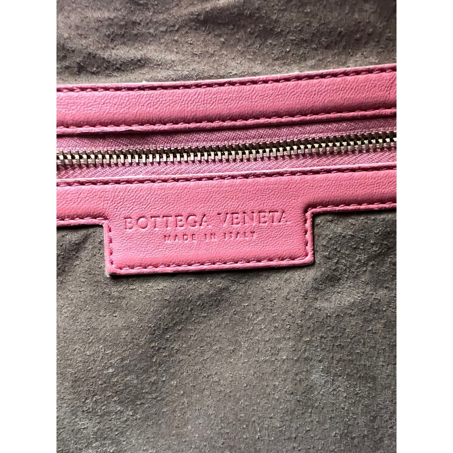 Bottega Veneta Nappa Intrecciato Medium Veneta Hobo Rose Pink Bag - 5
