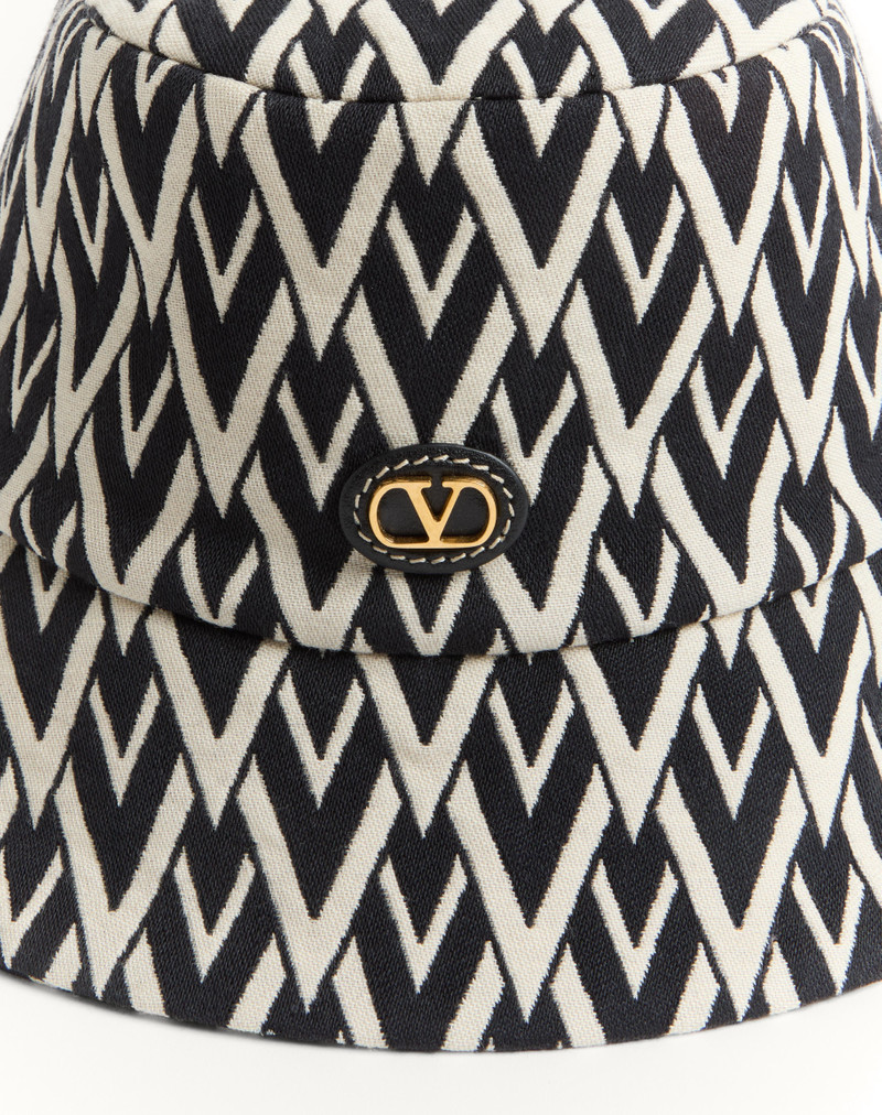 BUCKET HAT TOUTE LA V IN WOOL 4