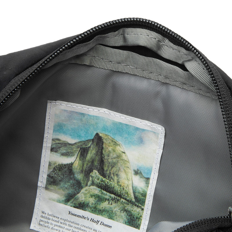 The North Face Berkeley Lumbar Bag 5