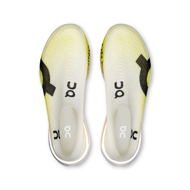 On Cloudboom Strike LS outlook