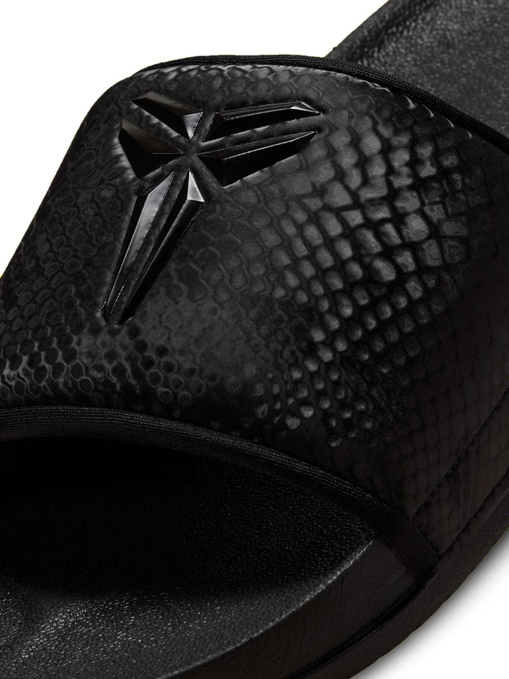 Kobe Offcourt "Black" slides - 5