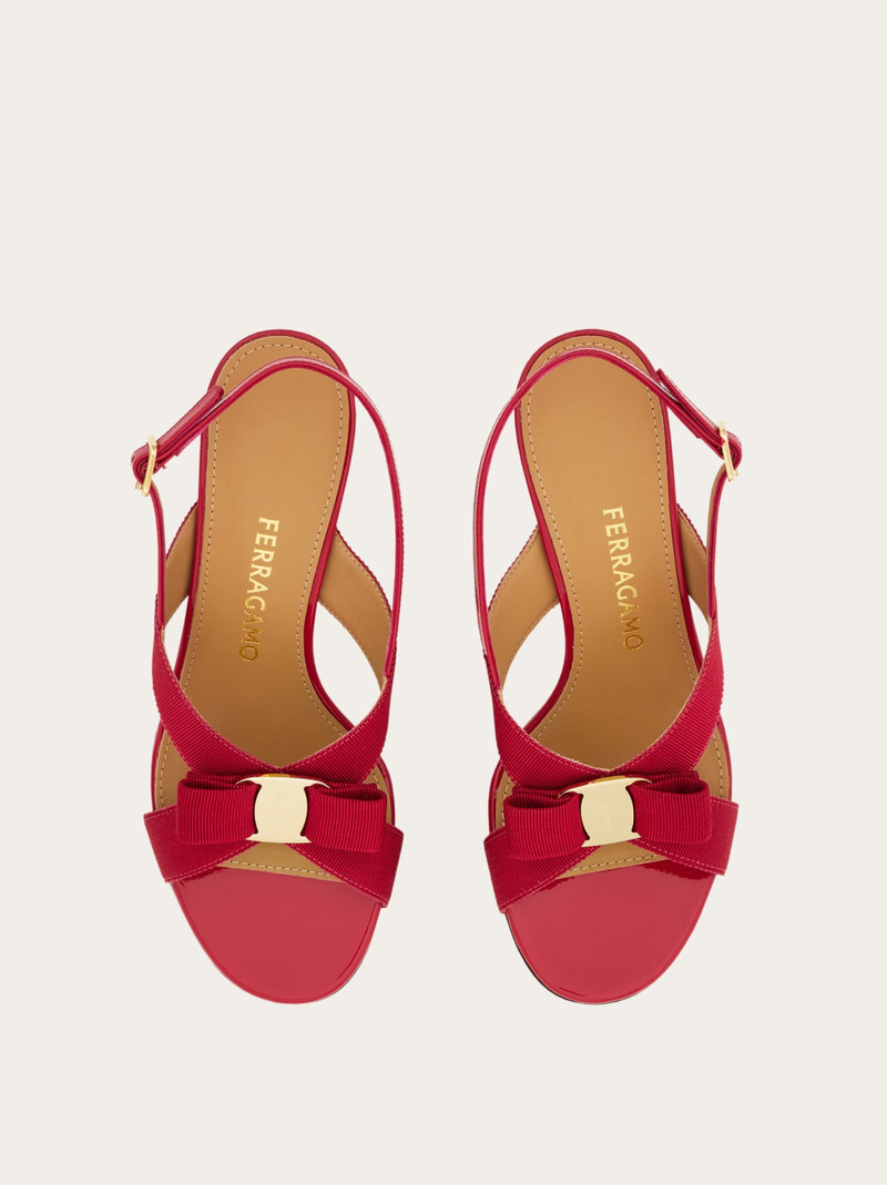 FERRAGAMO Vara bow sandal outlook